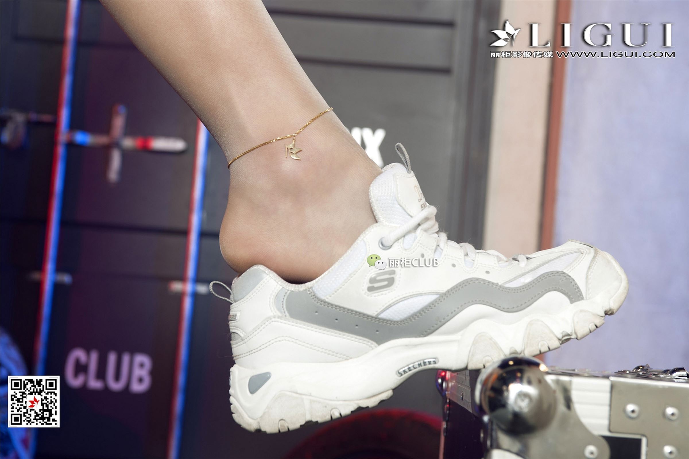 [Ligui丽柜]2018.04.10 网络丽人 Model 筱筱