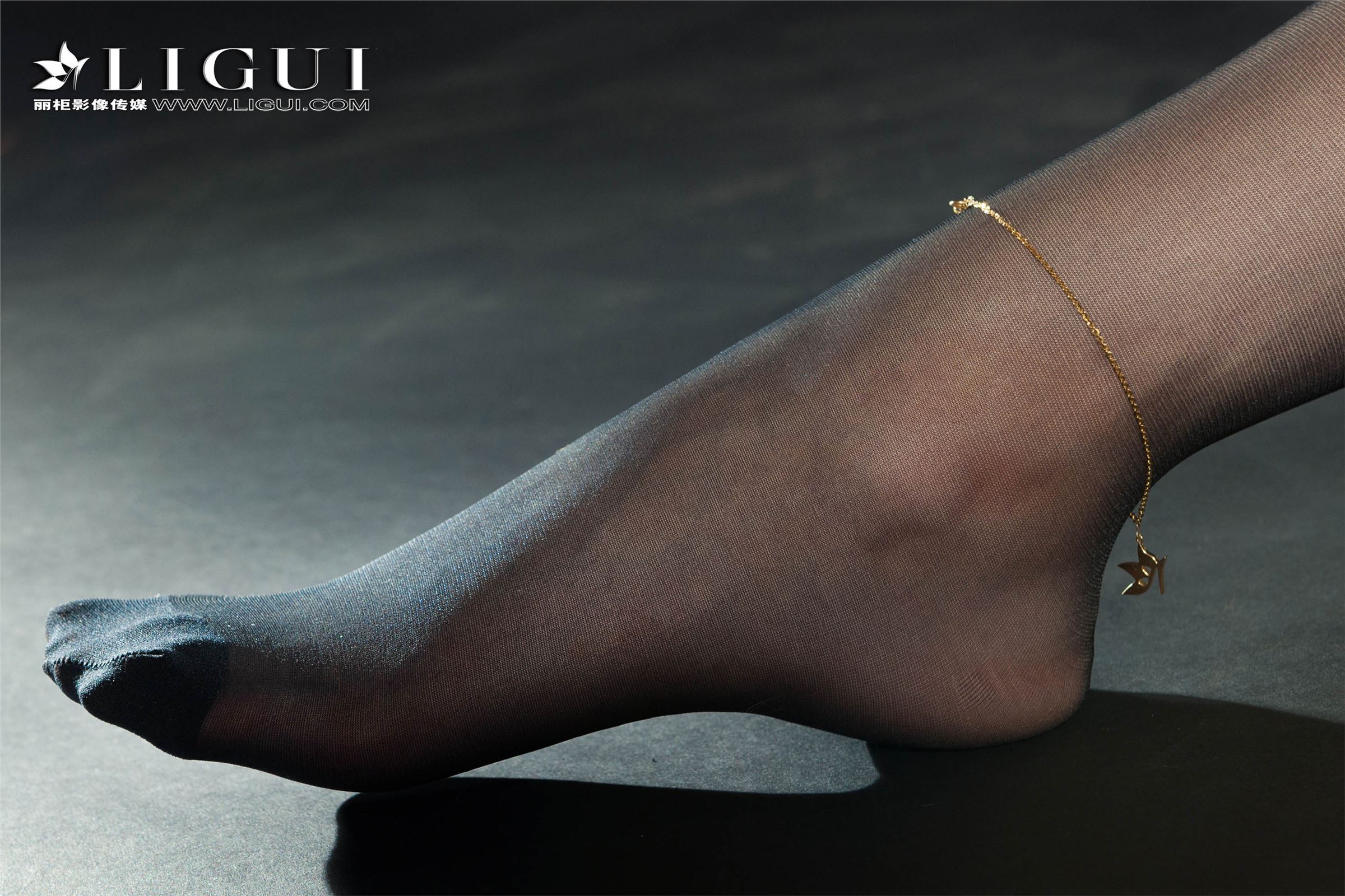 [Ligui丽柜]2018.08.31 网络丽人 Model 小戈