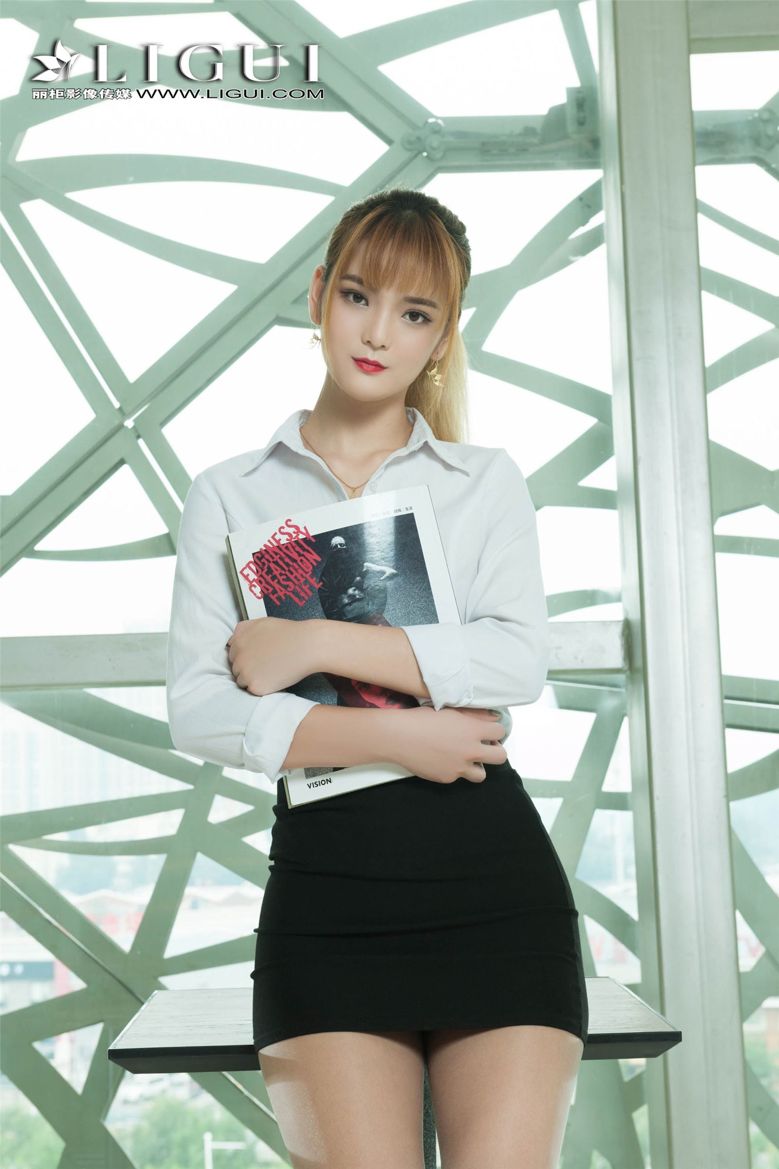 [Ligui丽柜]2018.09.17 网络丽人 Model 小宇