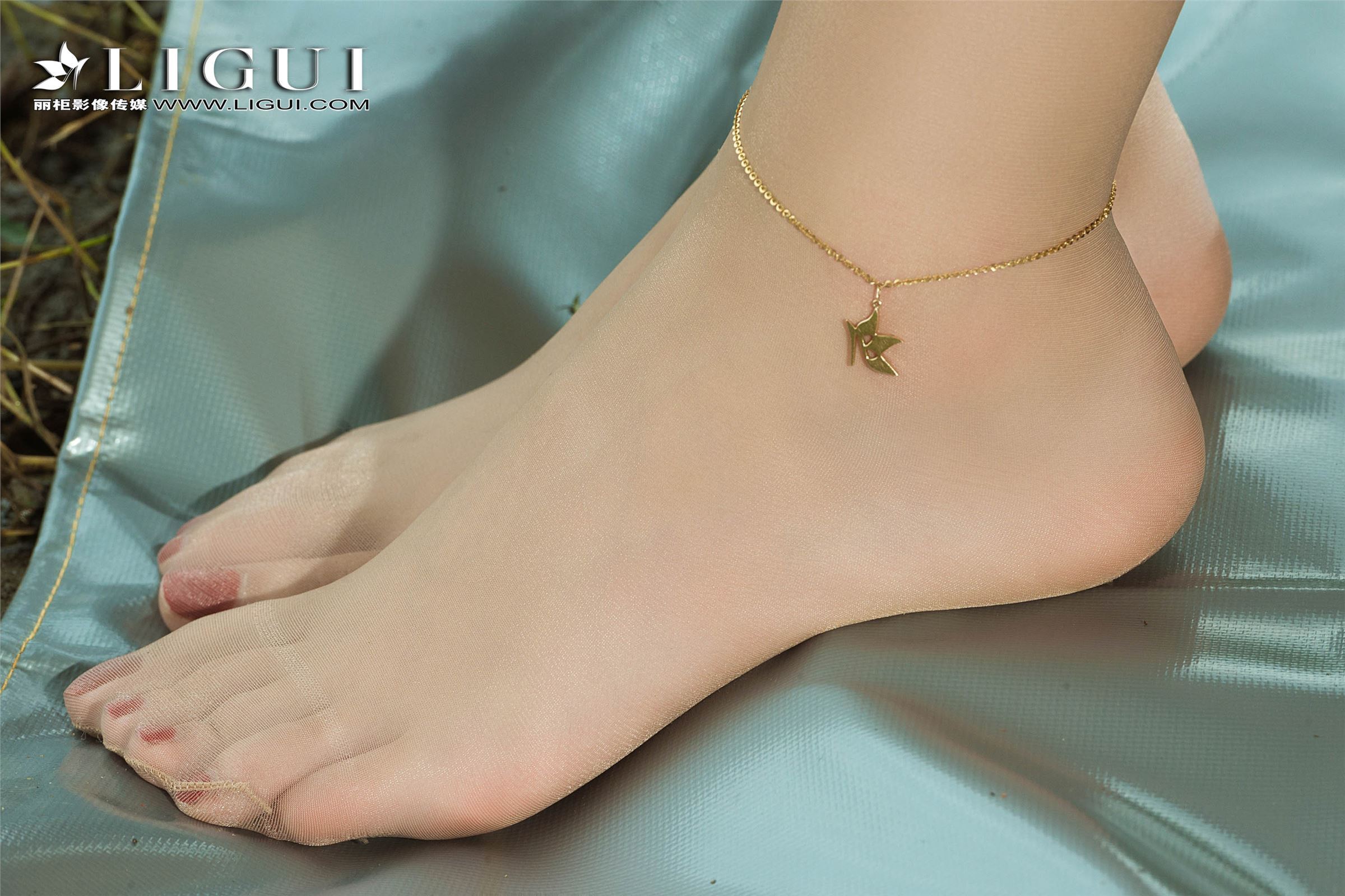 [Ligui丽柜]2018.10.02 网络丽人 Model 小戈