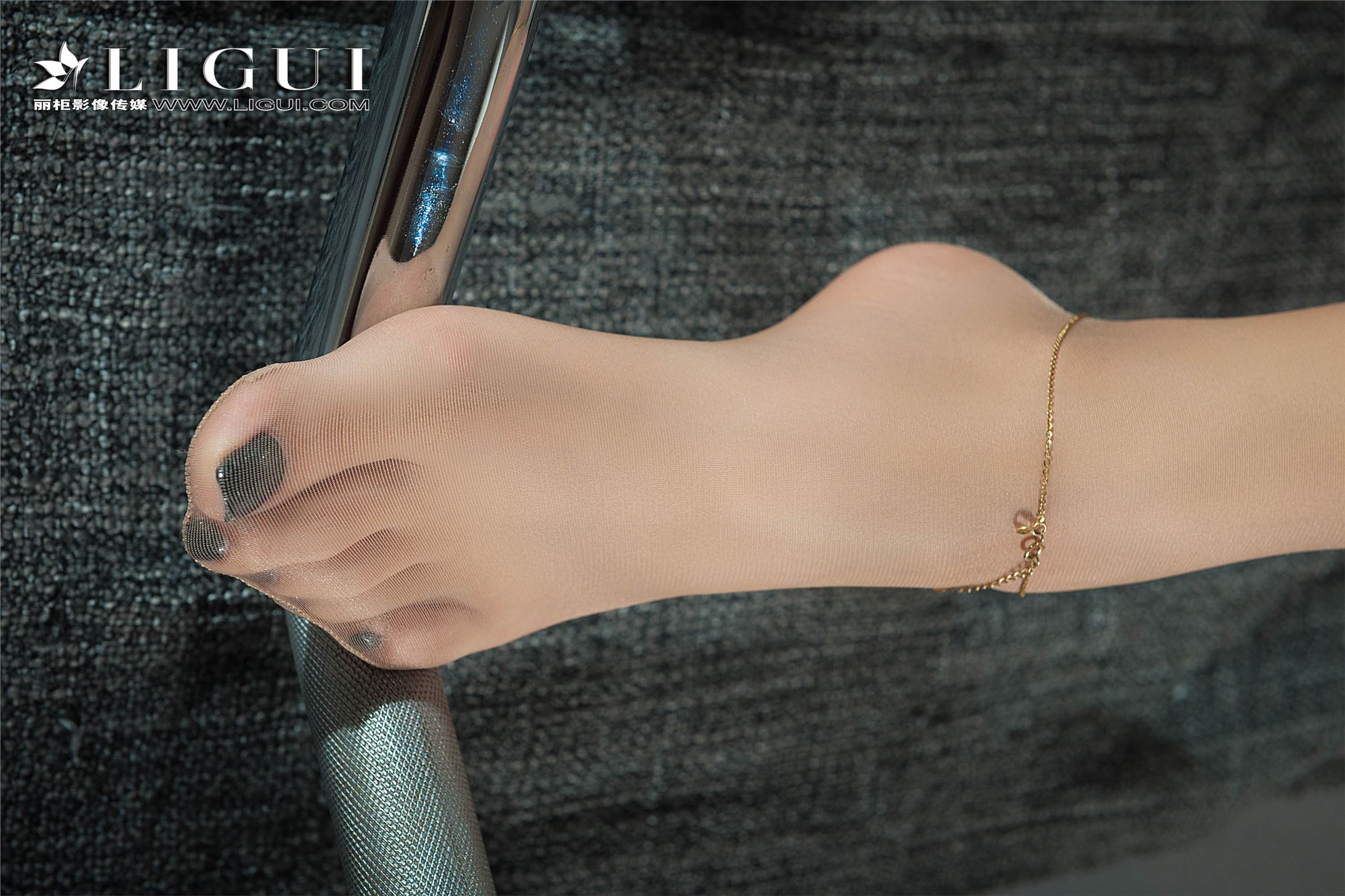 [Ligui丽柜]2018.10.04 网络丽人 Model 王欣竹