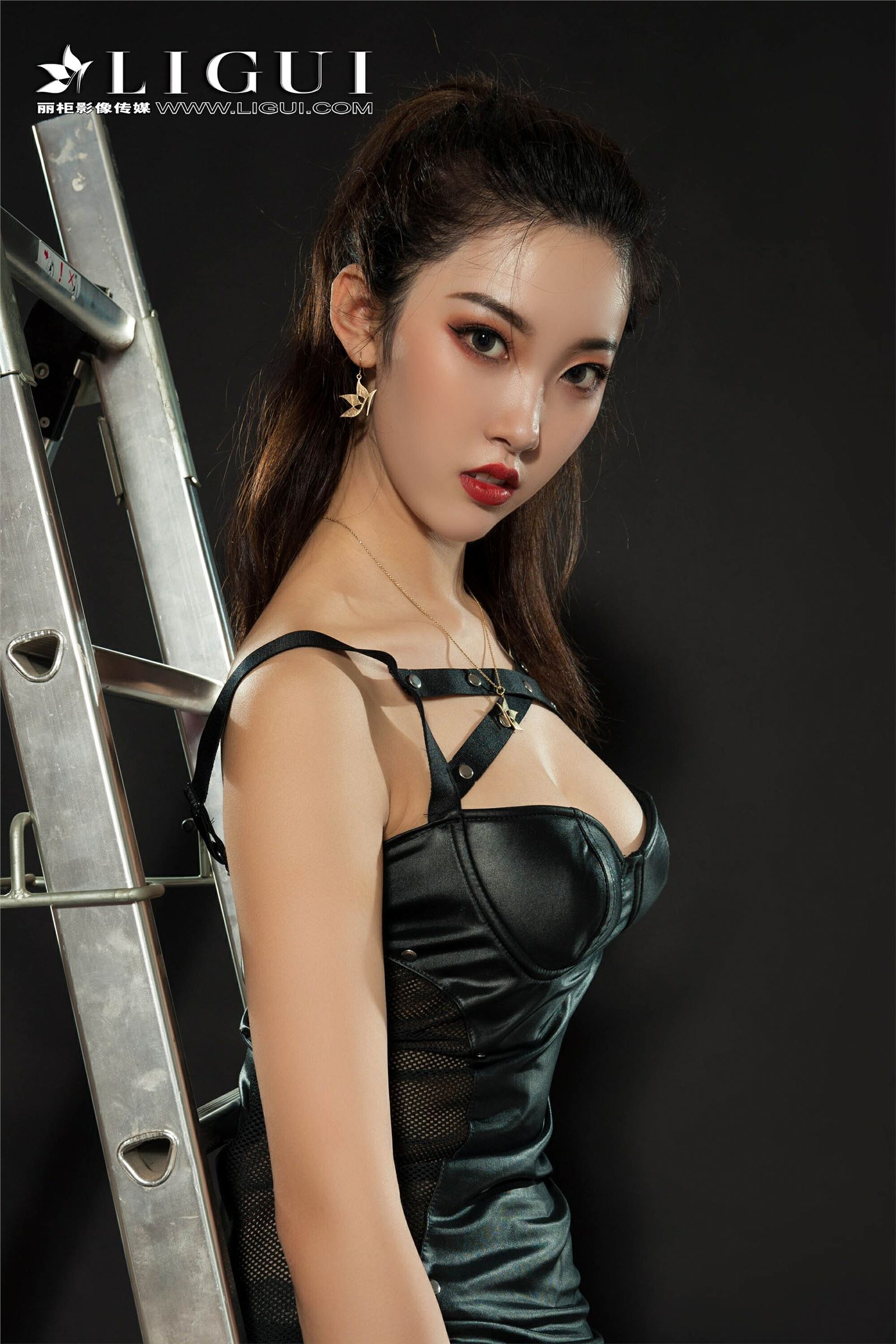 [Ligui丽柜]2018.10.05 网络丽人 Model 筱筱