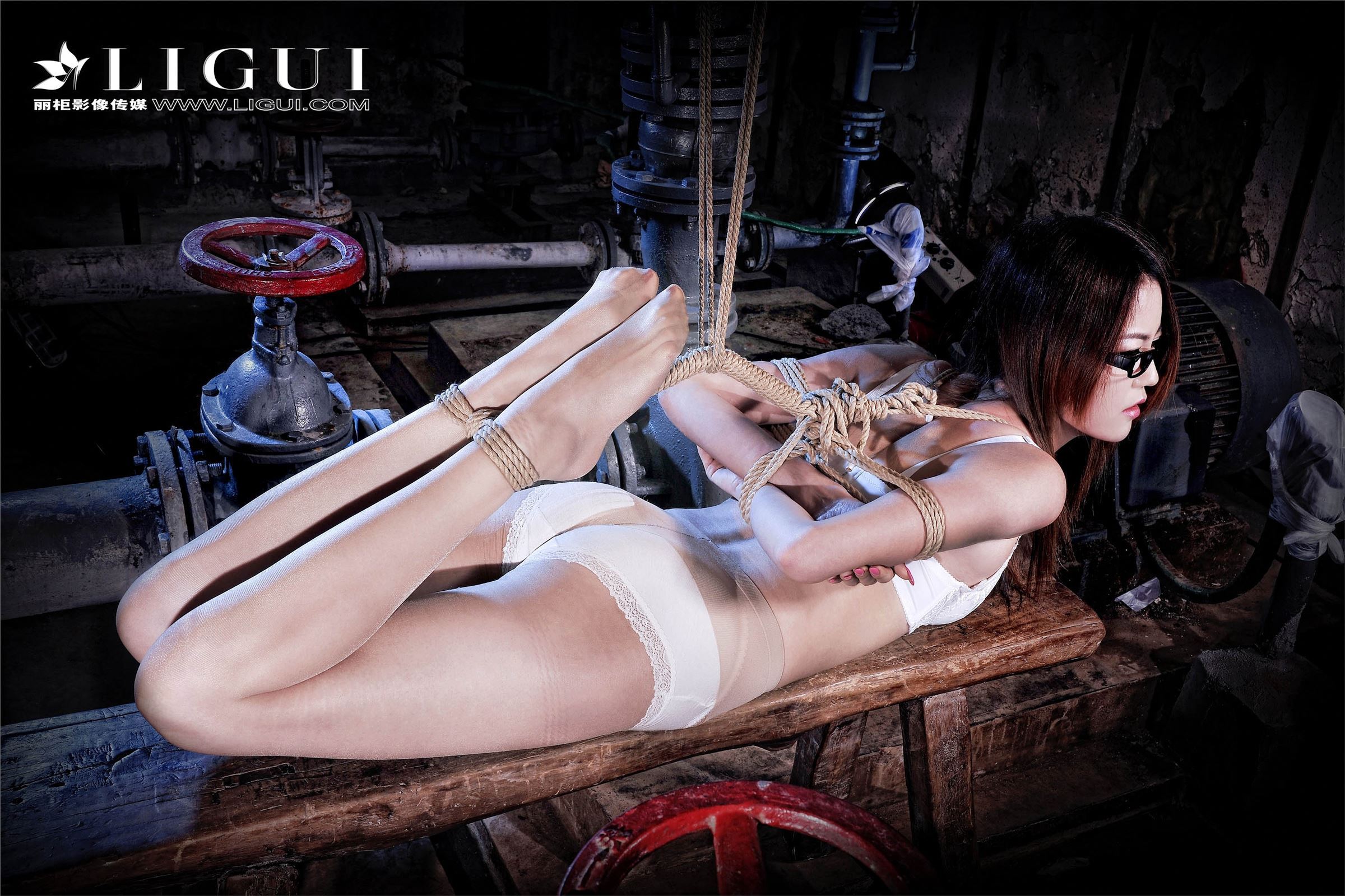 [Ligui丽柜]2018.10.07 网络丽人 Model 可馨