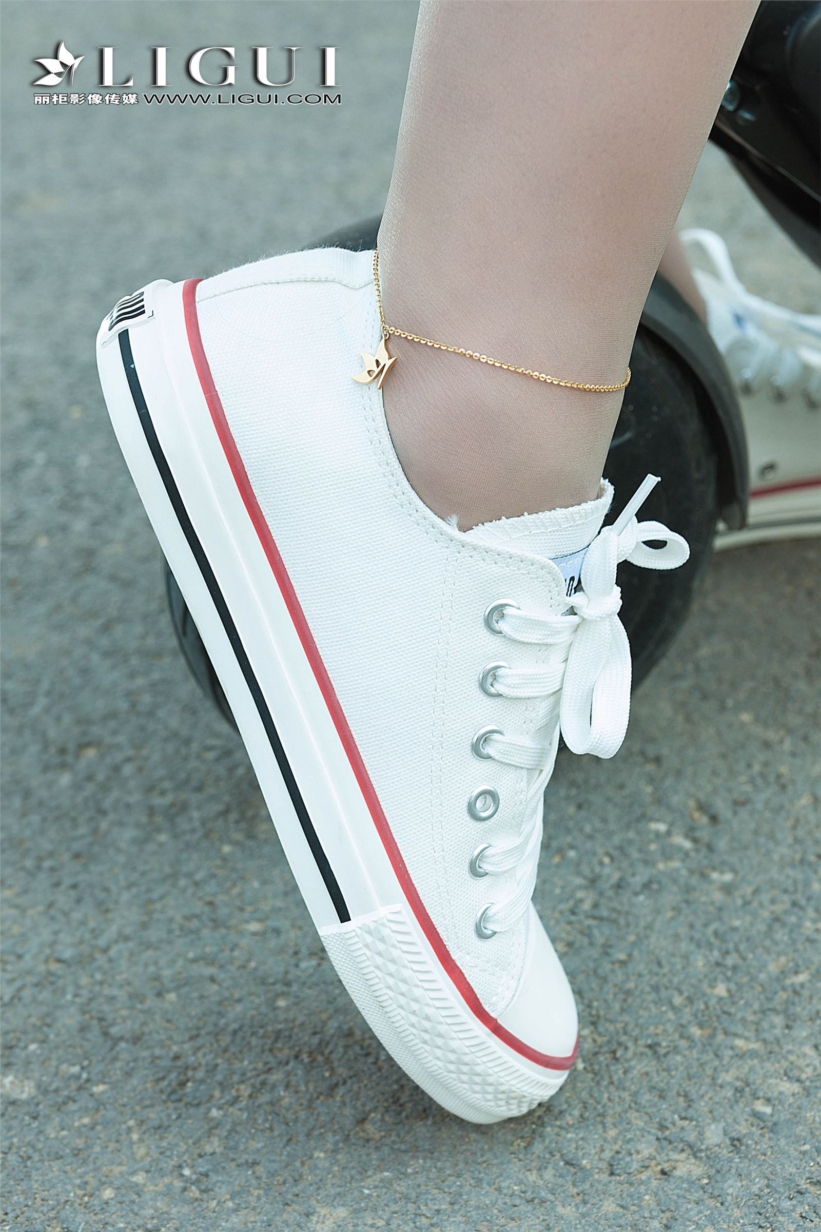 [Ligui丽柜] 2018.10.17 网络丽人 Model 雪糕