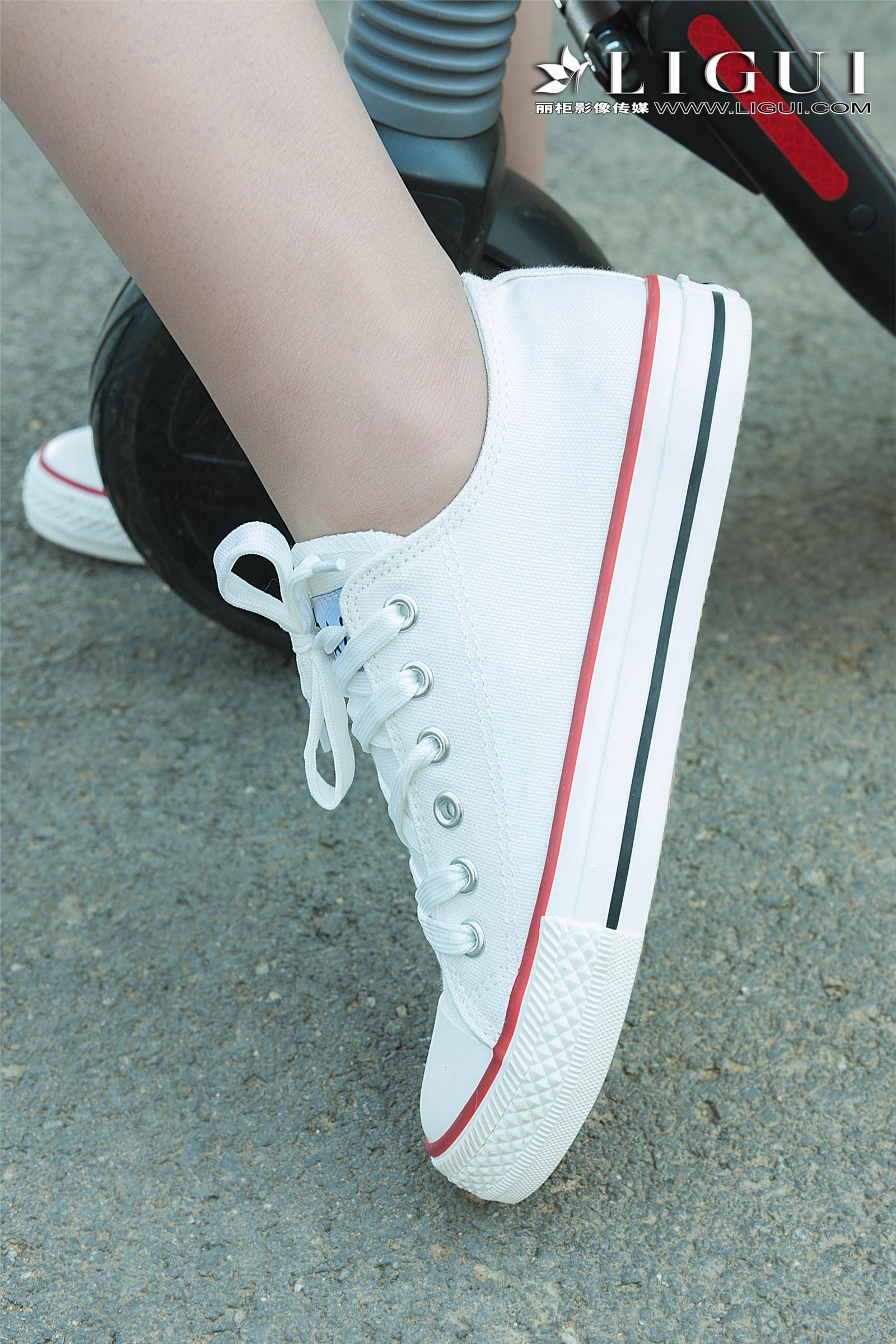 [Ligui丽柜] 2018.10.17 网络丽人 Model 雪糕