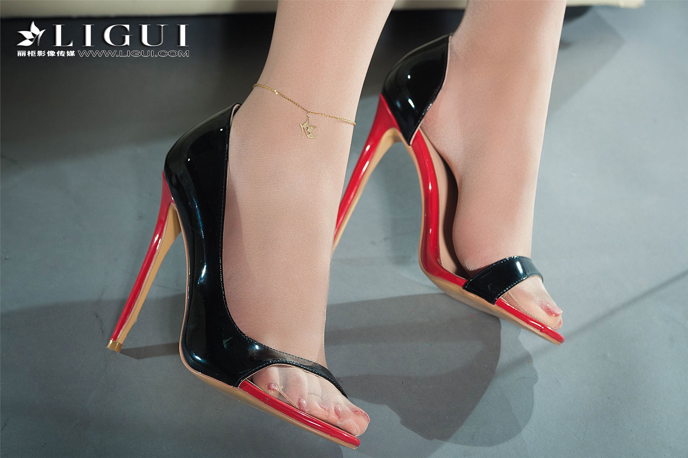 [Ligui丽柜] 2018.10.22 网络丽人 Model 赵维拉