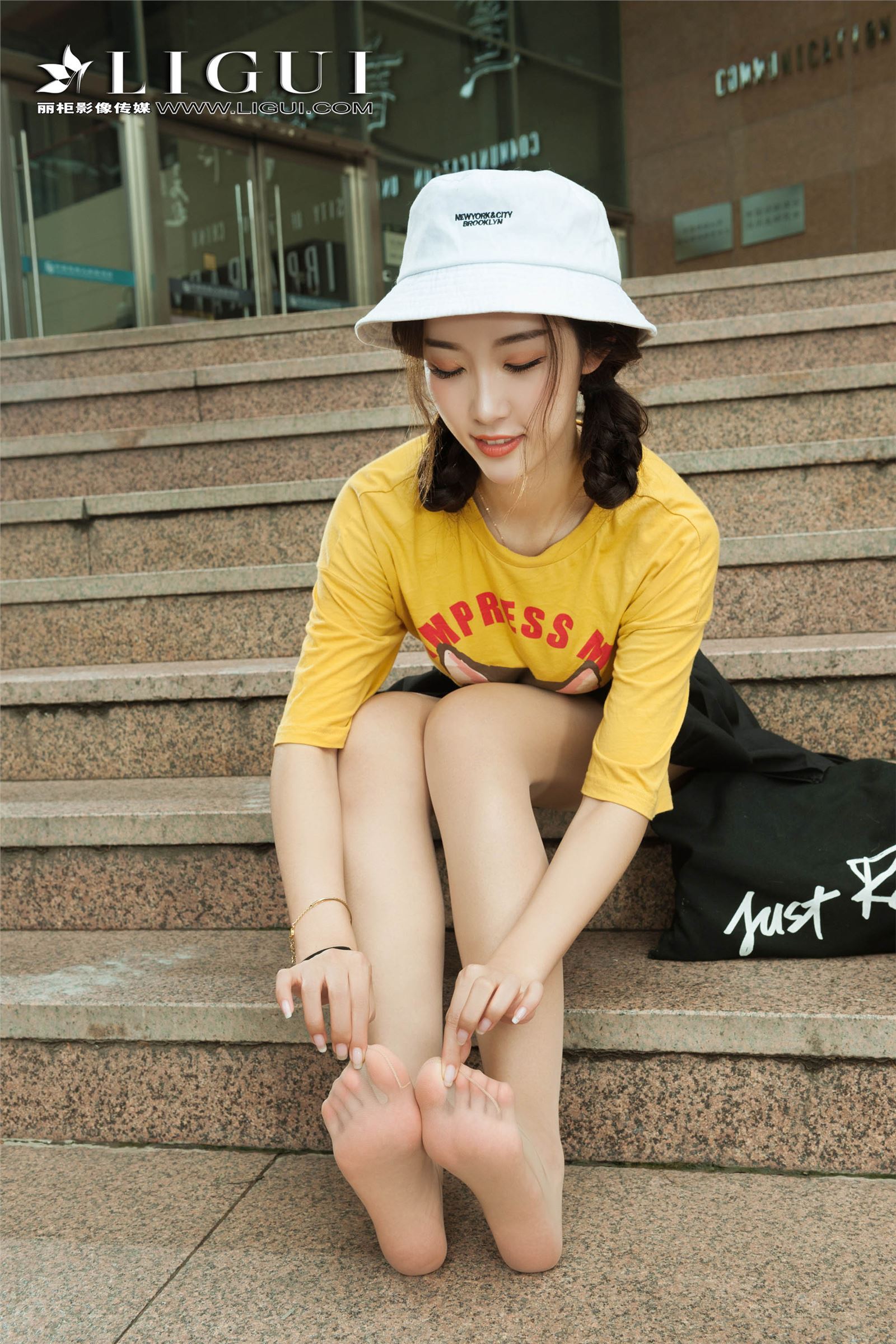 [Ligui丽柜]网络丽人 2018.10.24 Model 筱筱