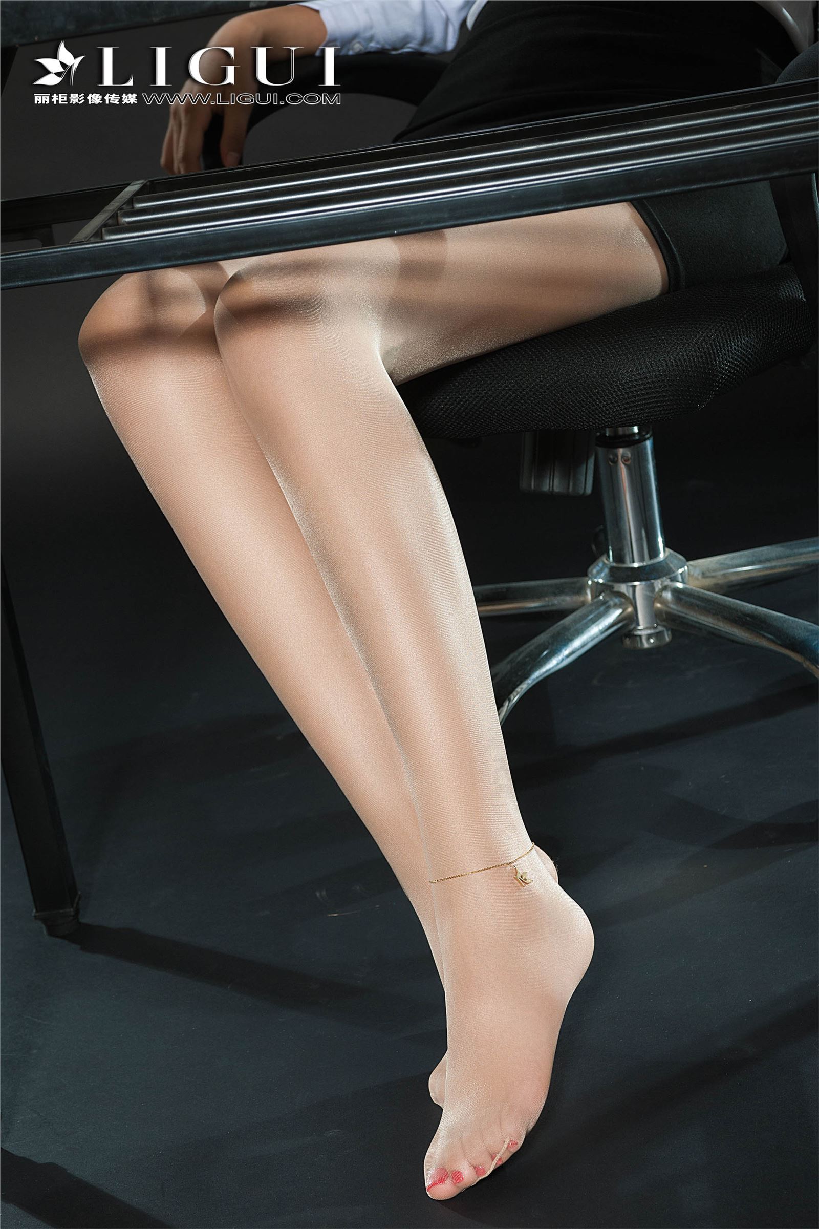 [Ligui丽柜]网络丽人 2018.11.07 Model 小菲