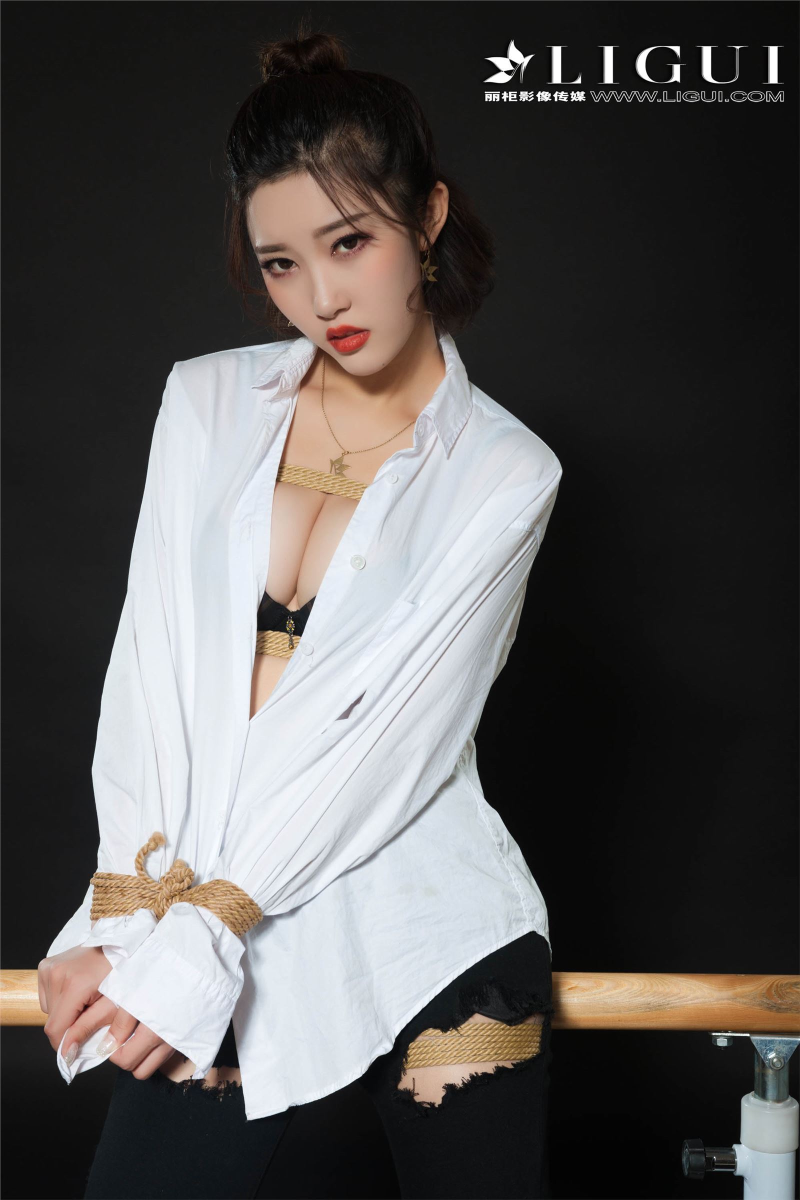 [Ligui丽柜]2018.11.09 网络丽人 Model 筱筱