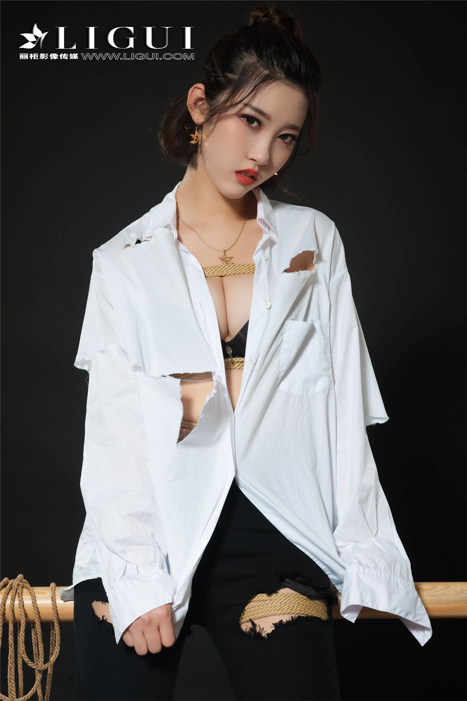 [Ligui丽柜]2018.11.09 网络丽人 Model 筱筱