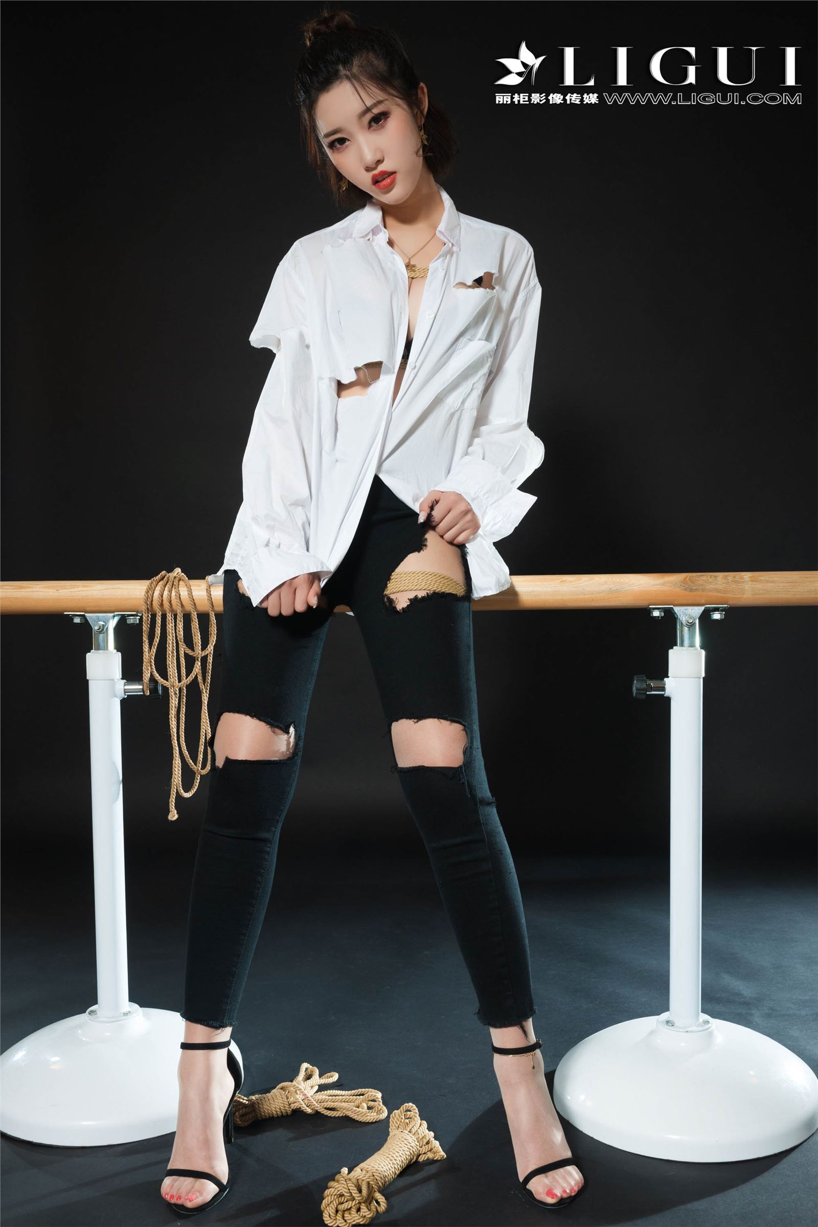 [Ligui丽柜]2018.11.09 网络丽人 Model 筱筱