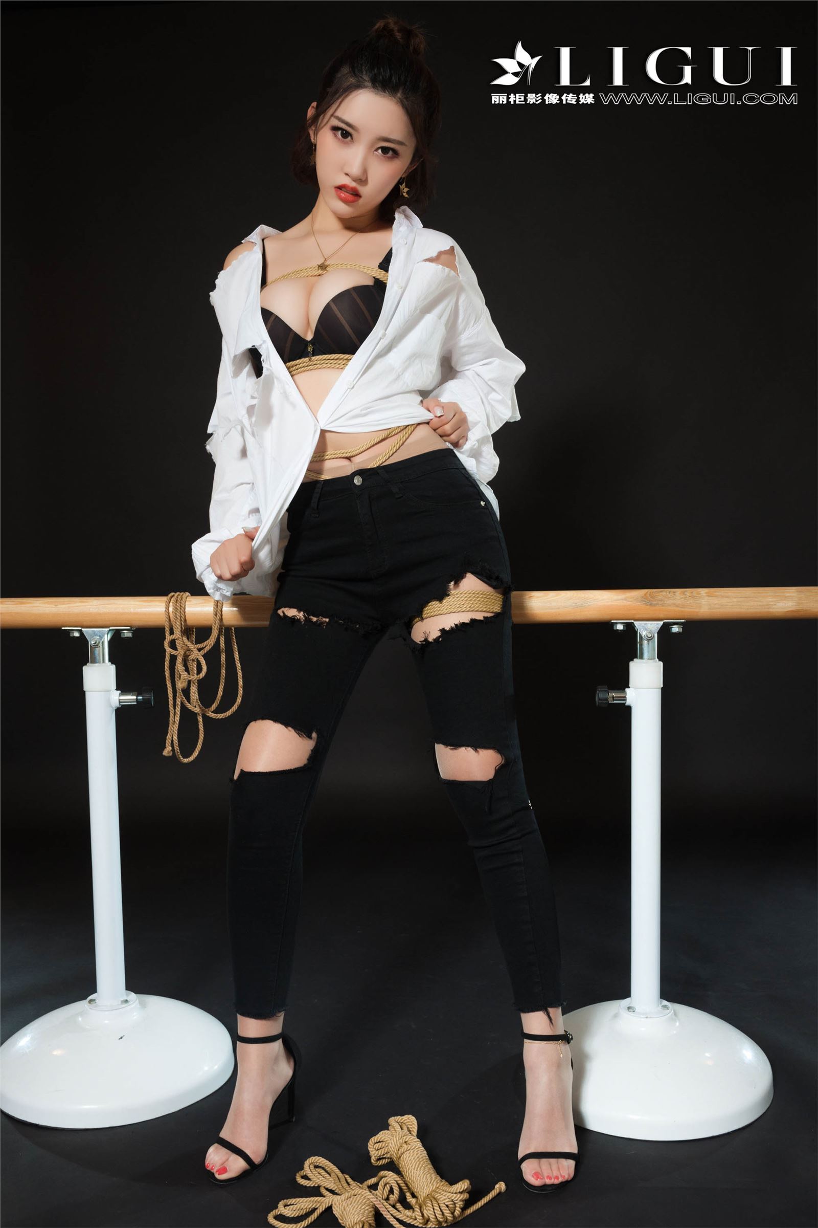 [Ligui丽柜]2018.11.09 网络丽人 Model 筱筱