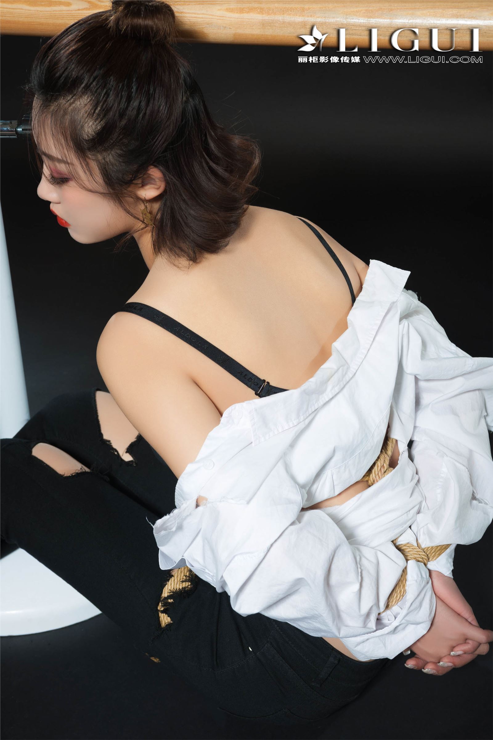 [Ligui丽柜]2018.11.09 网络丽人 Model 筱筱