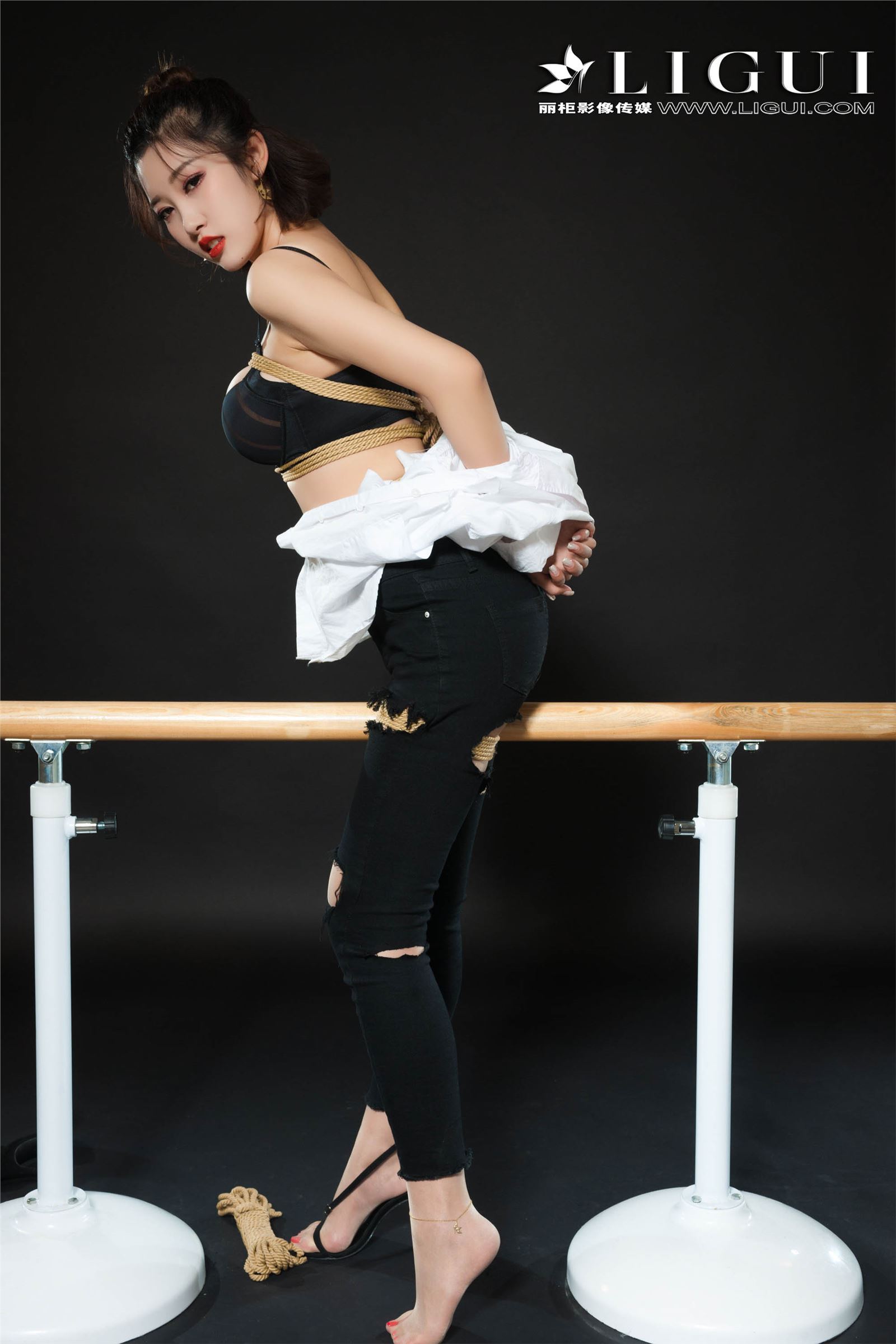 [Ligui丽柜]2018.11.09 网络丽人 Model 筱筱