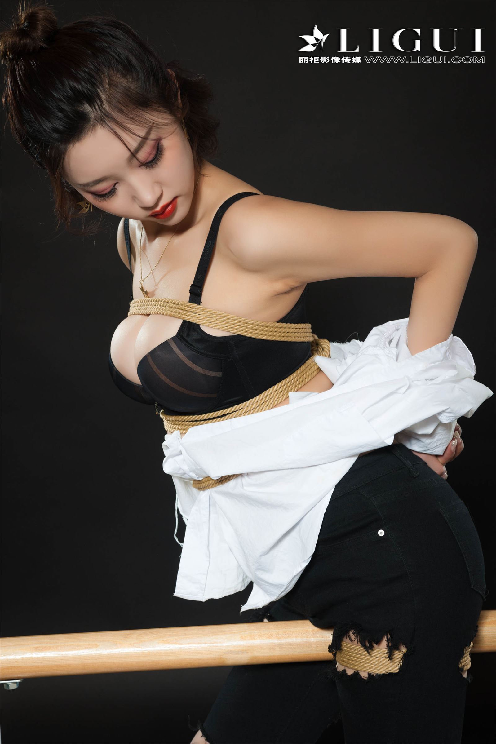 [Ligui丽柜]2018.11.09 网络丽人 Model 筱筱