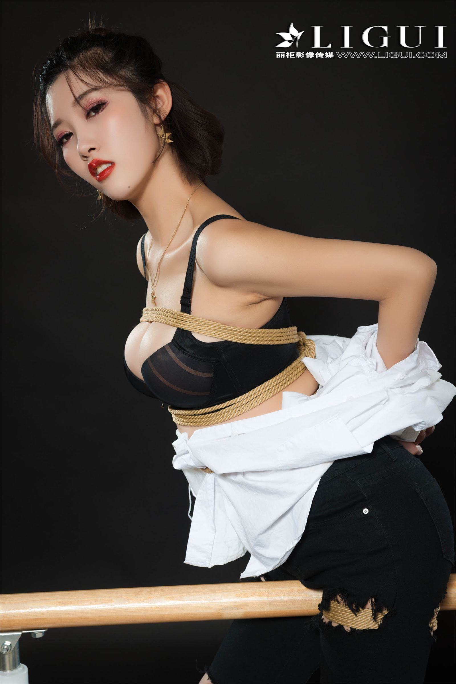 [Ligui丽柜]2018.11.09 网络丽人 Model 筱筱
