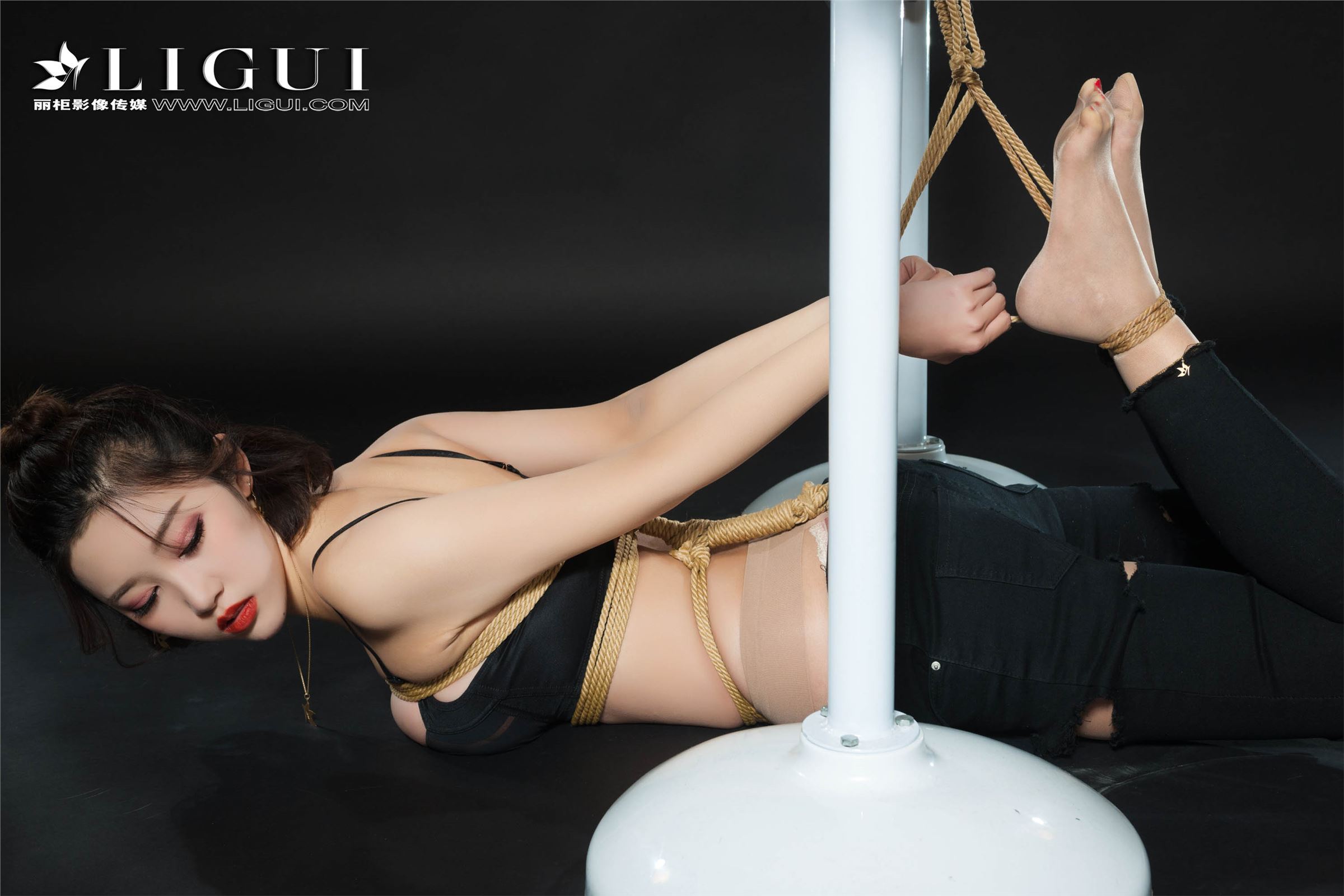 [Ligui丽柜]2018.11.09 网络丽人 Model 筱筱