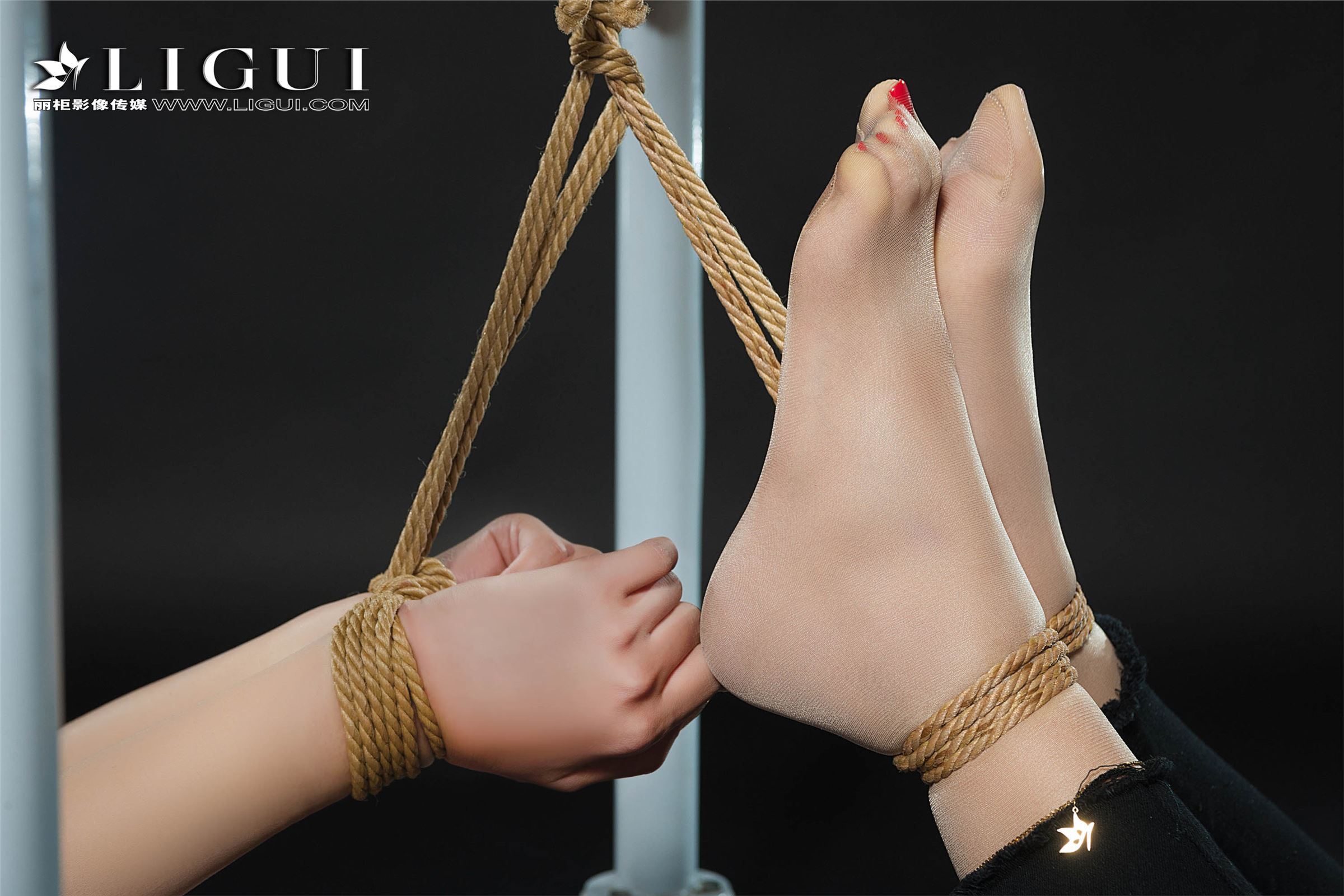 [Ligui丽柜]2018.11.09 网络丽人 Model 筱筱