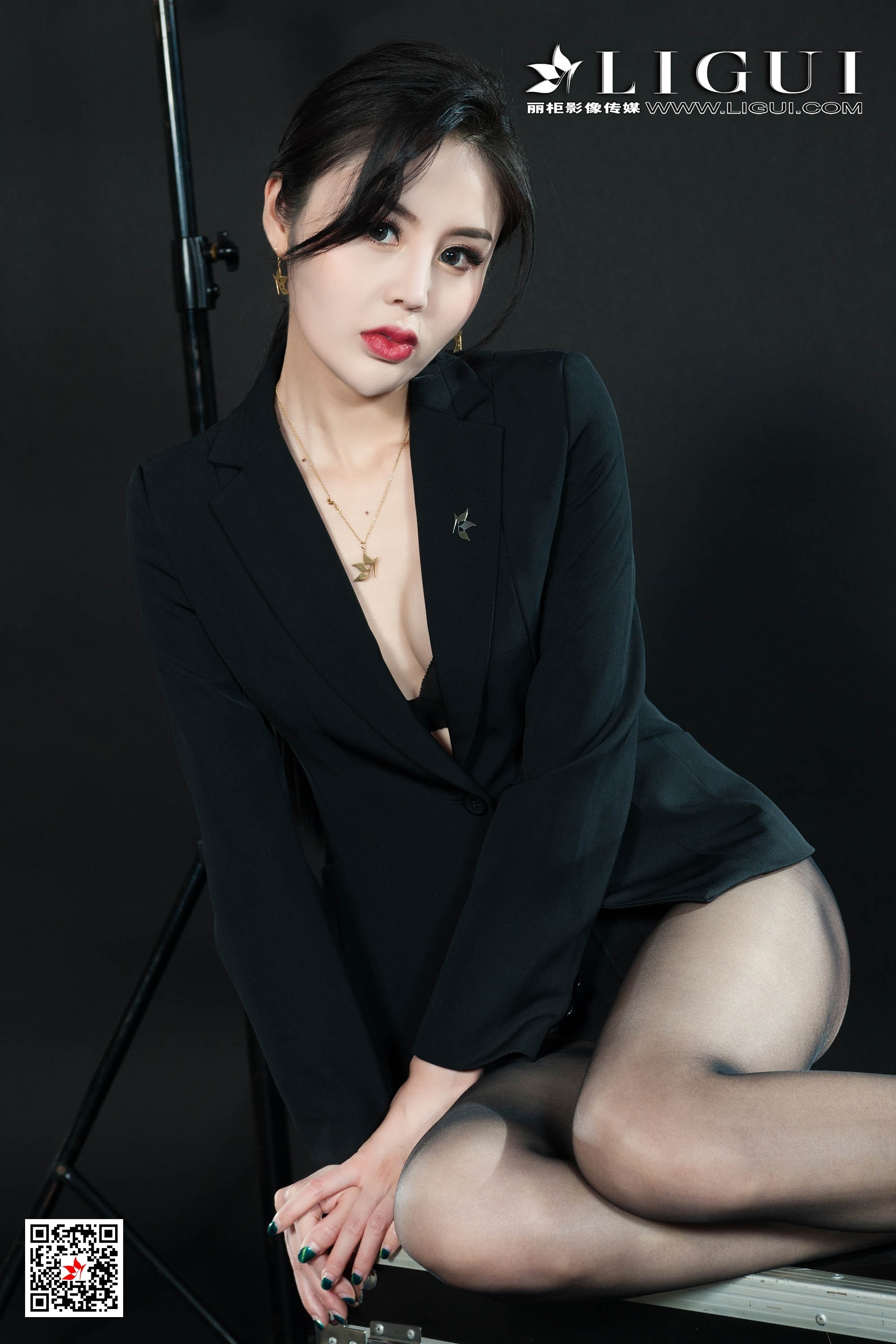 [Ligui丽柜]2019.02.08 Model 凉儿