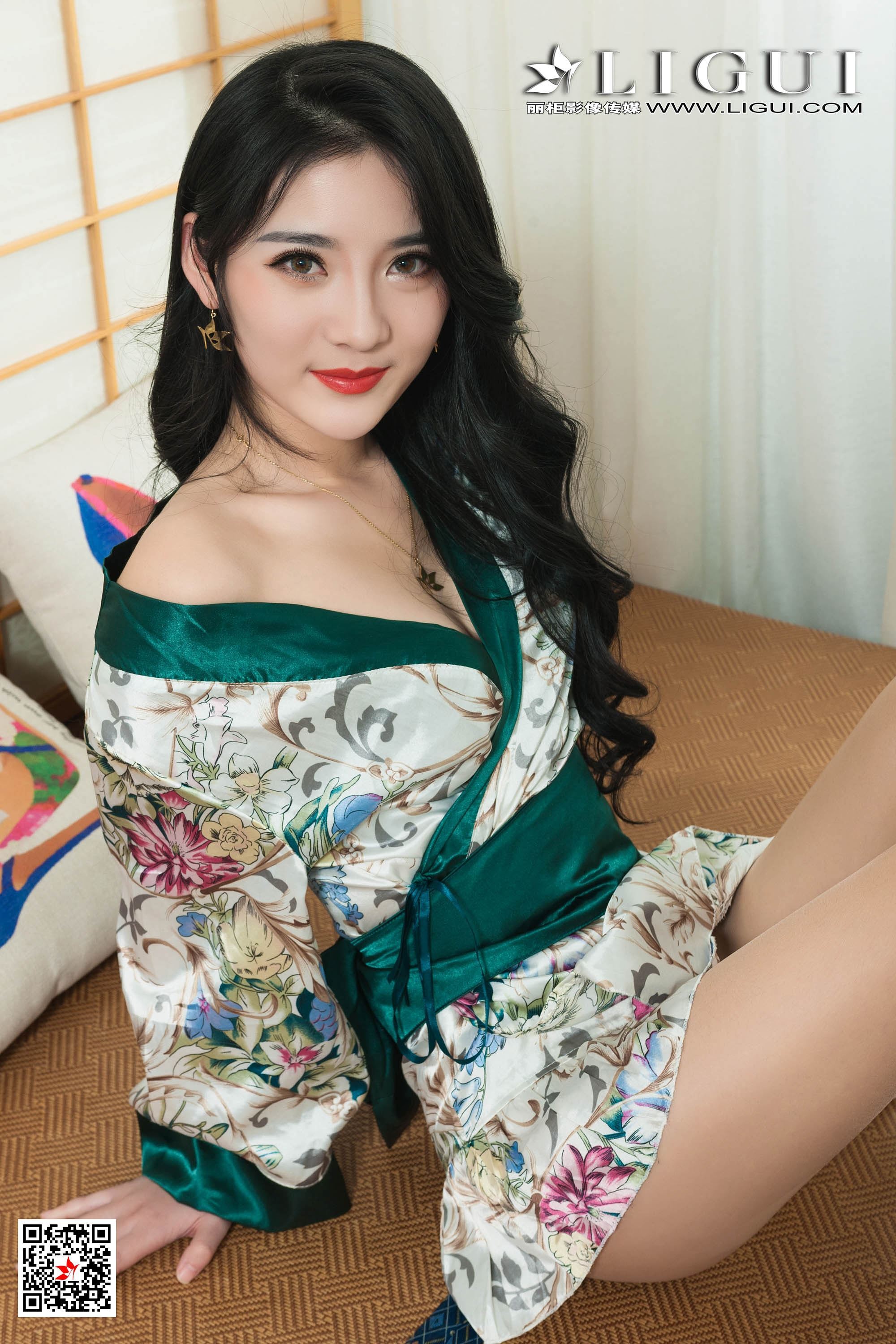 [Ligui丽柜]2019.03.11 Model Yaya 和风青莲
