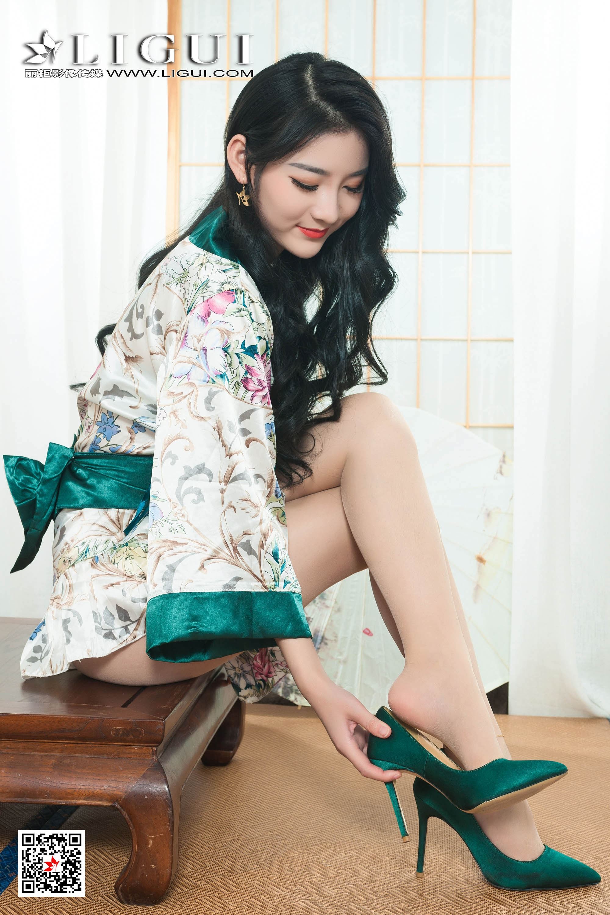 [Ligui丽柜]2019.03.11 Model Yaya 和风青莲