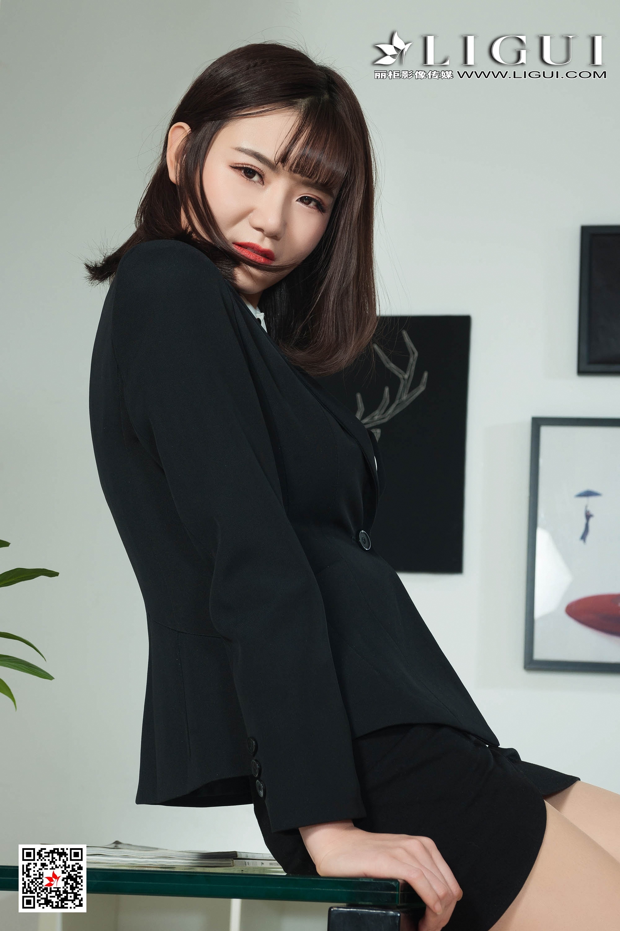 [Ligui丽柜]2019.03.25 网络丽人 Model 静儿