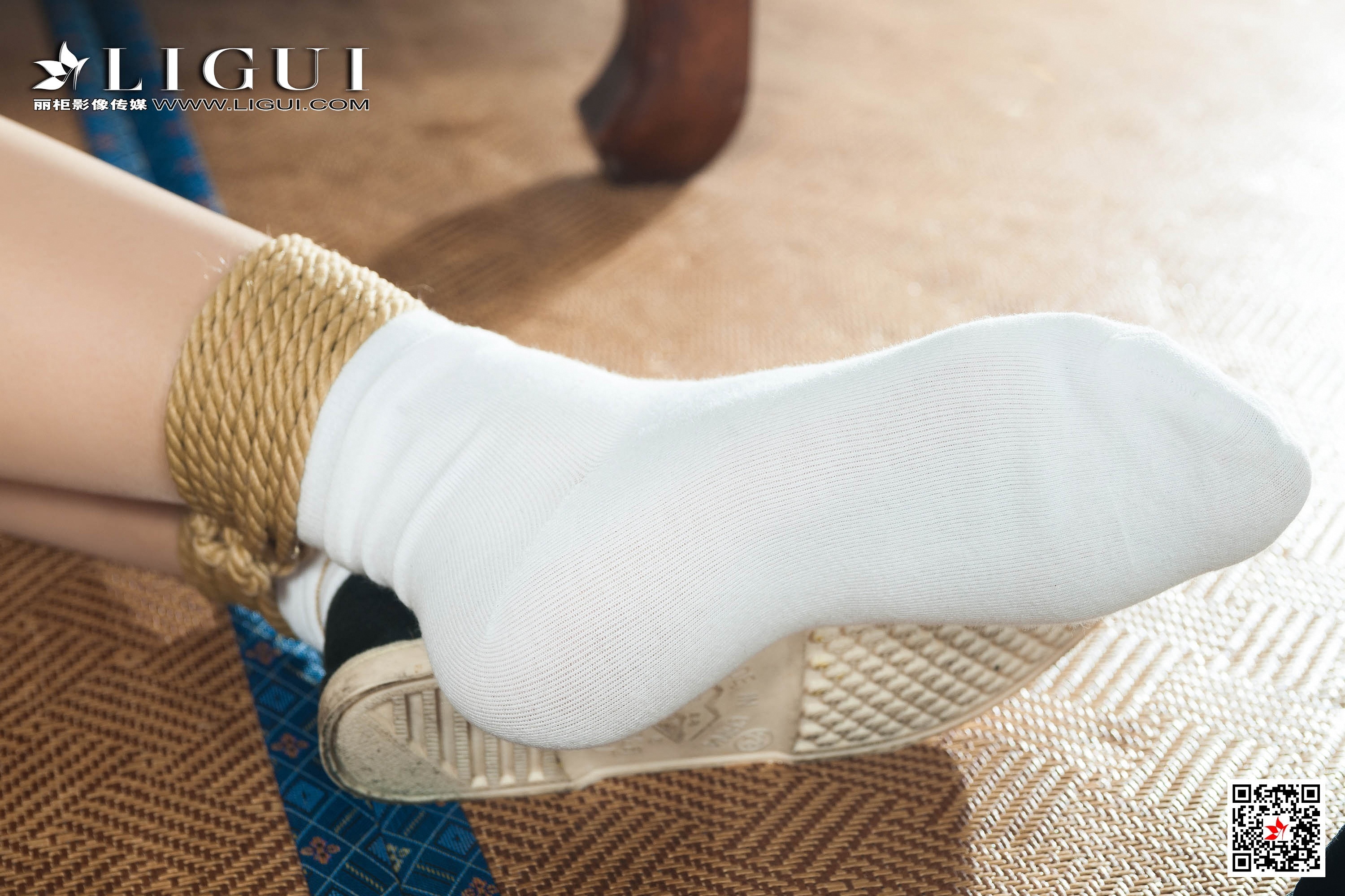 [Ligui丽柜]2019.05.03 Model 钟情