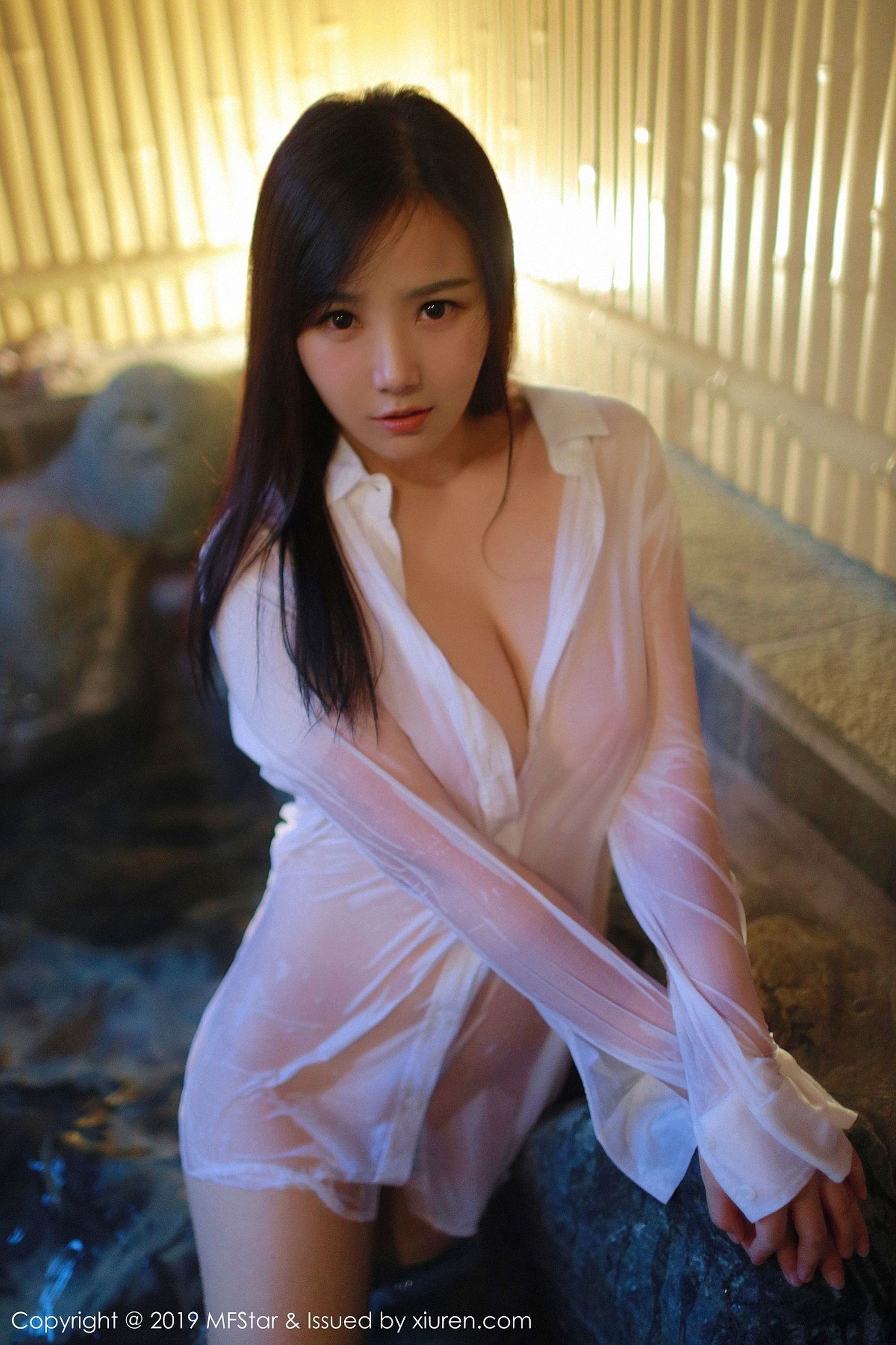 [MFStar]模范学院 2019-02-18 Vol.176 徐微微mia