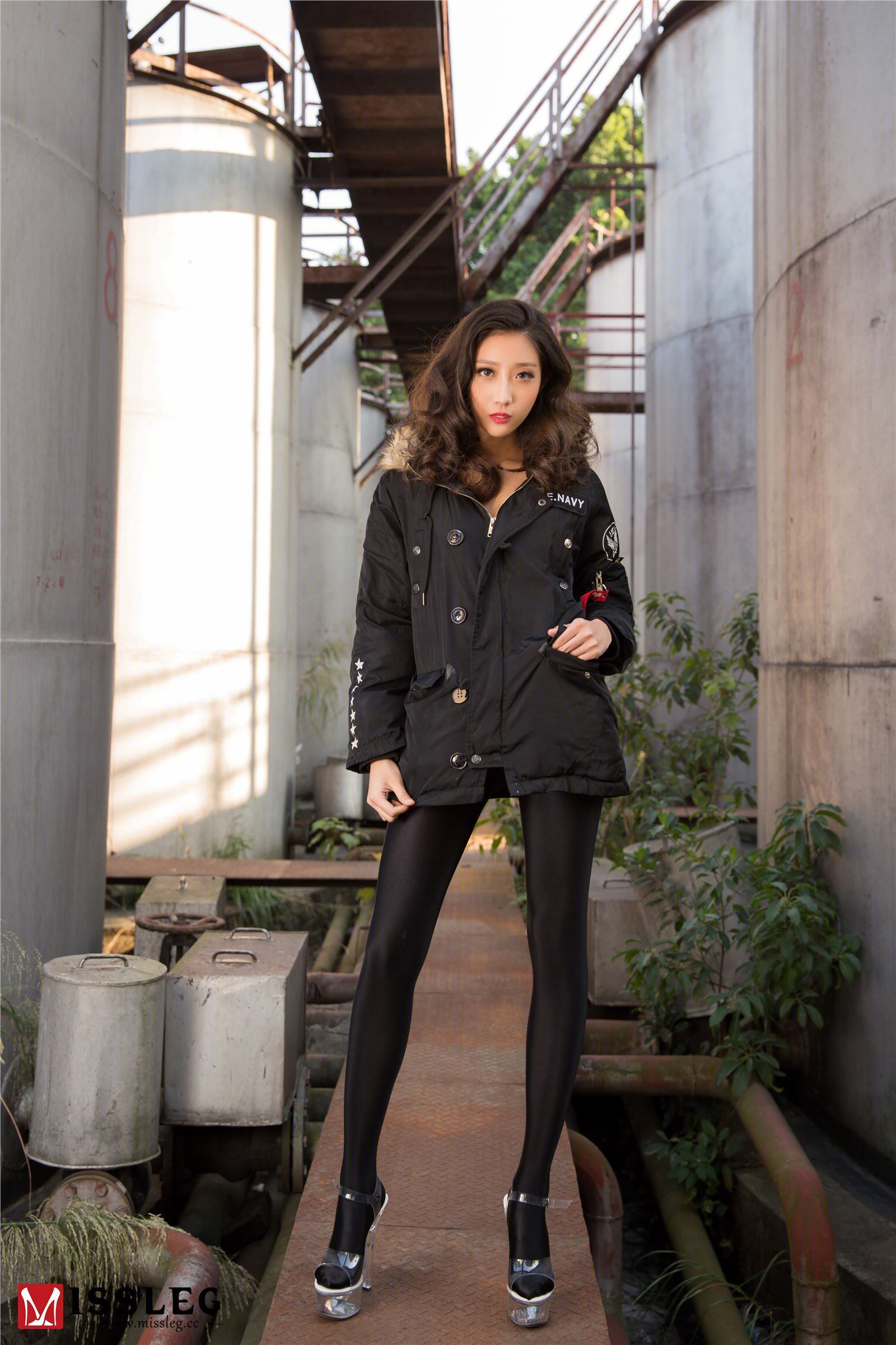 [MissLeg]蜜丝 钻石会员V系列 V008 凌宝儿《HK416迷彩&黑色包裹下的紫》