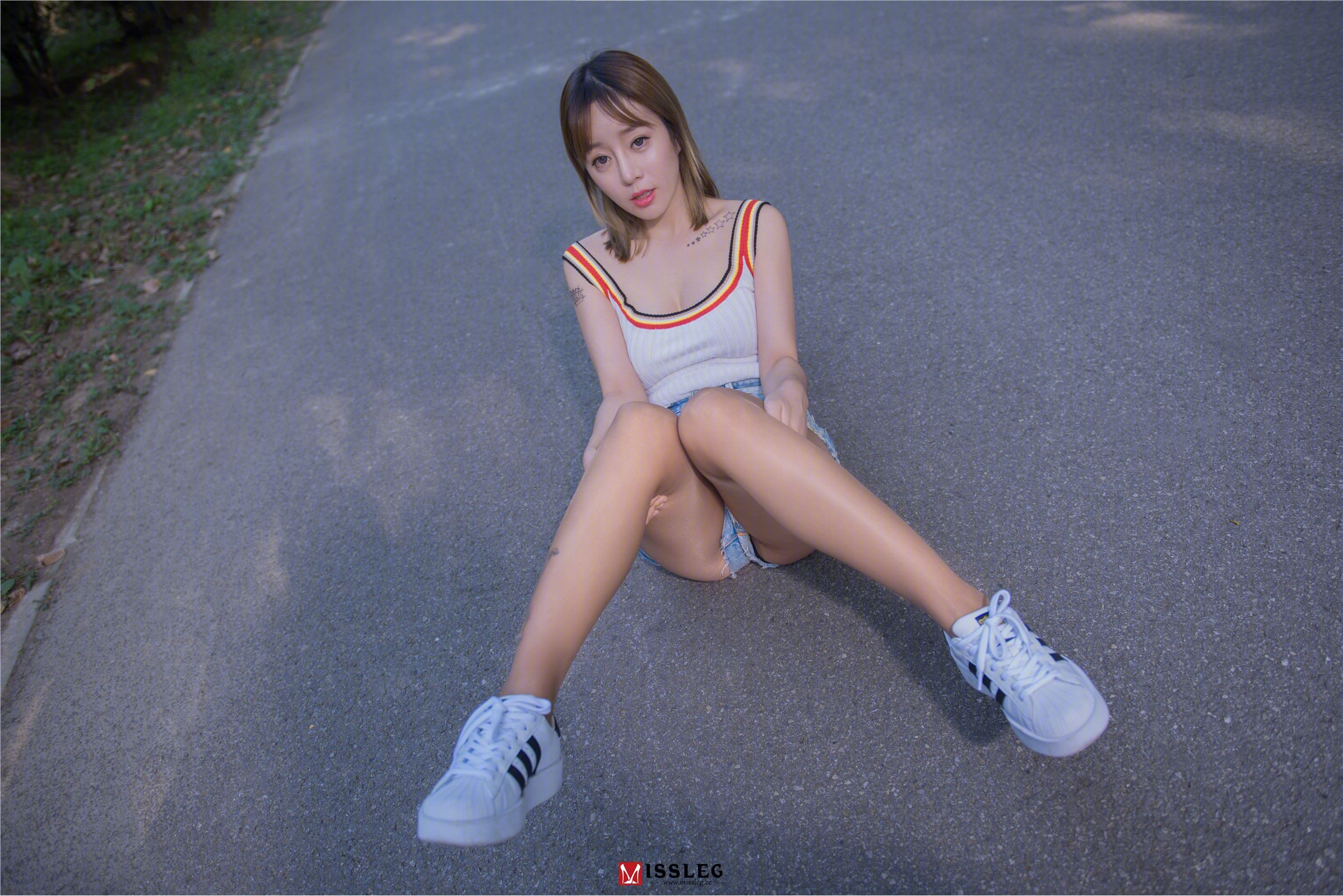 [MissLeg]蜜丝 钻石会员V系列 V009 王语纯《游园变》