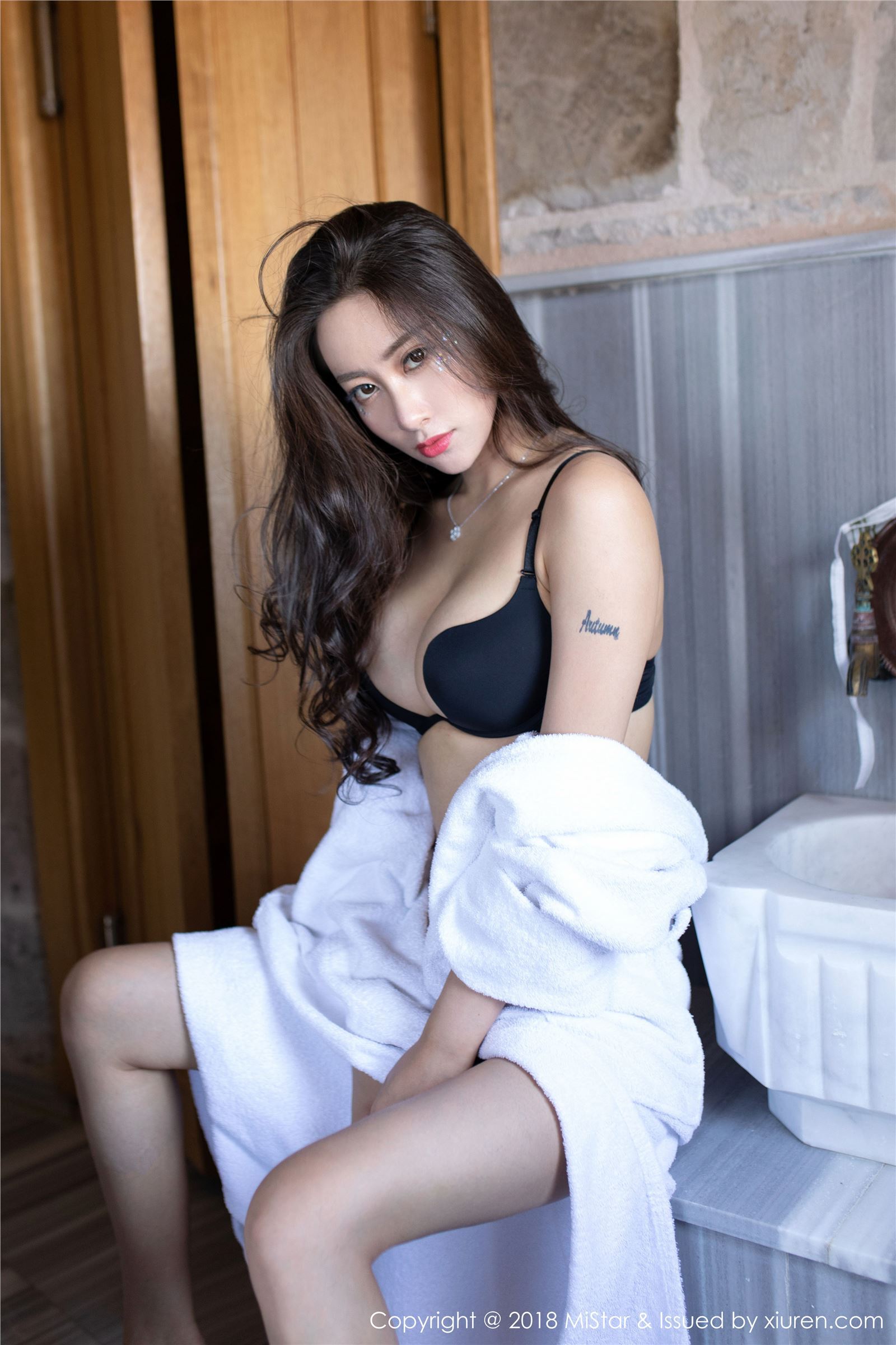 [MiStar魅妍社]2018.10.22 Vol.245 穆菲菲