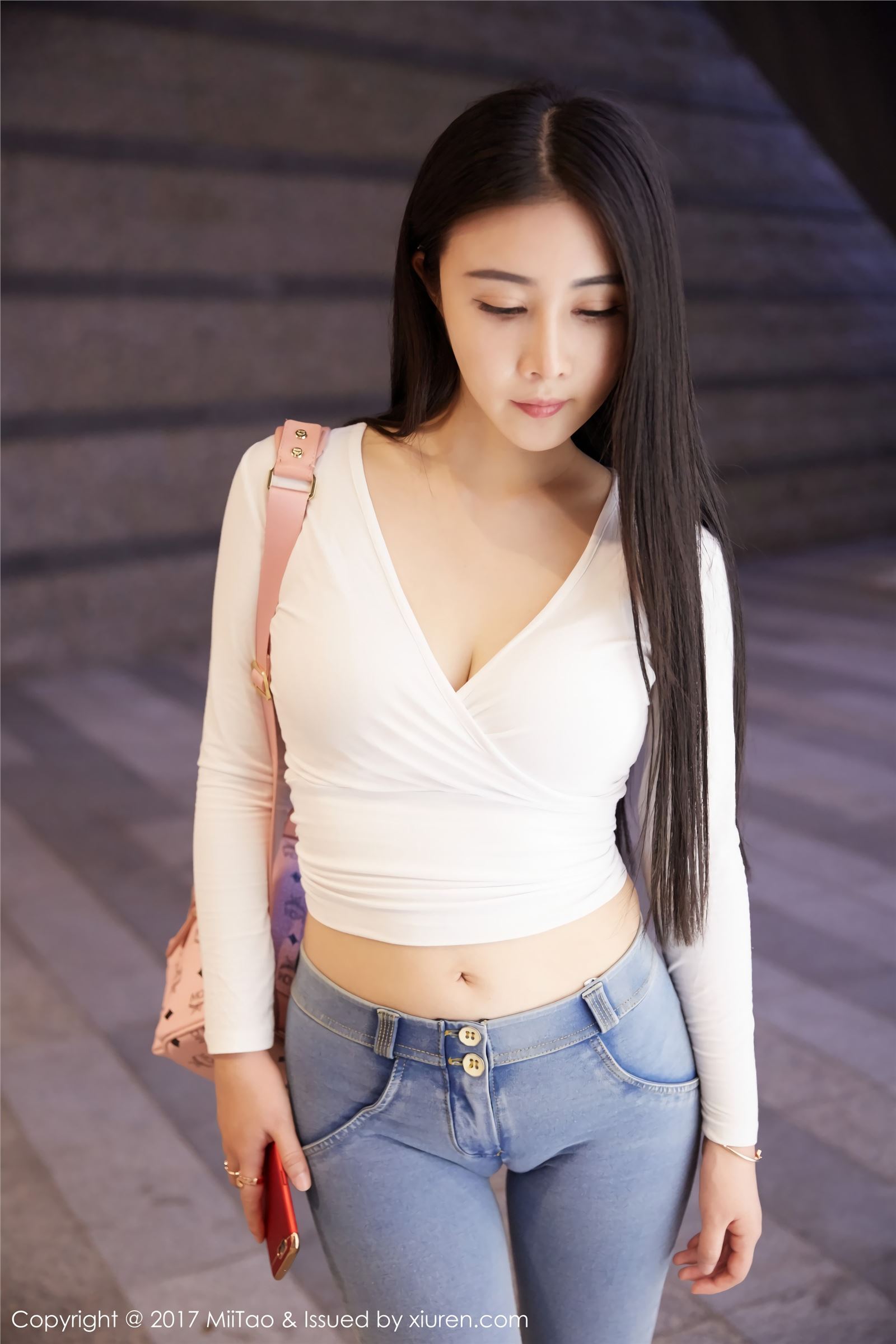 [MiiTao蜜桃社] 2017.11.13 VOL.084 萱萱Cecilia