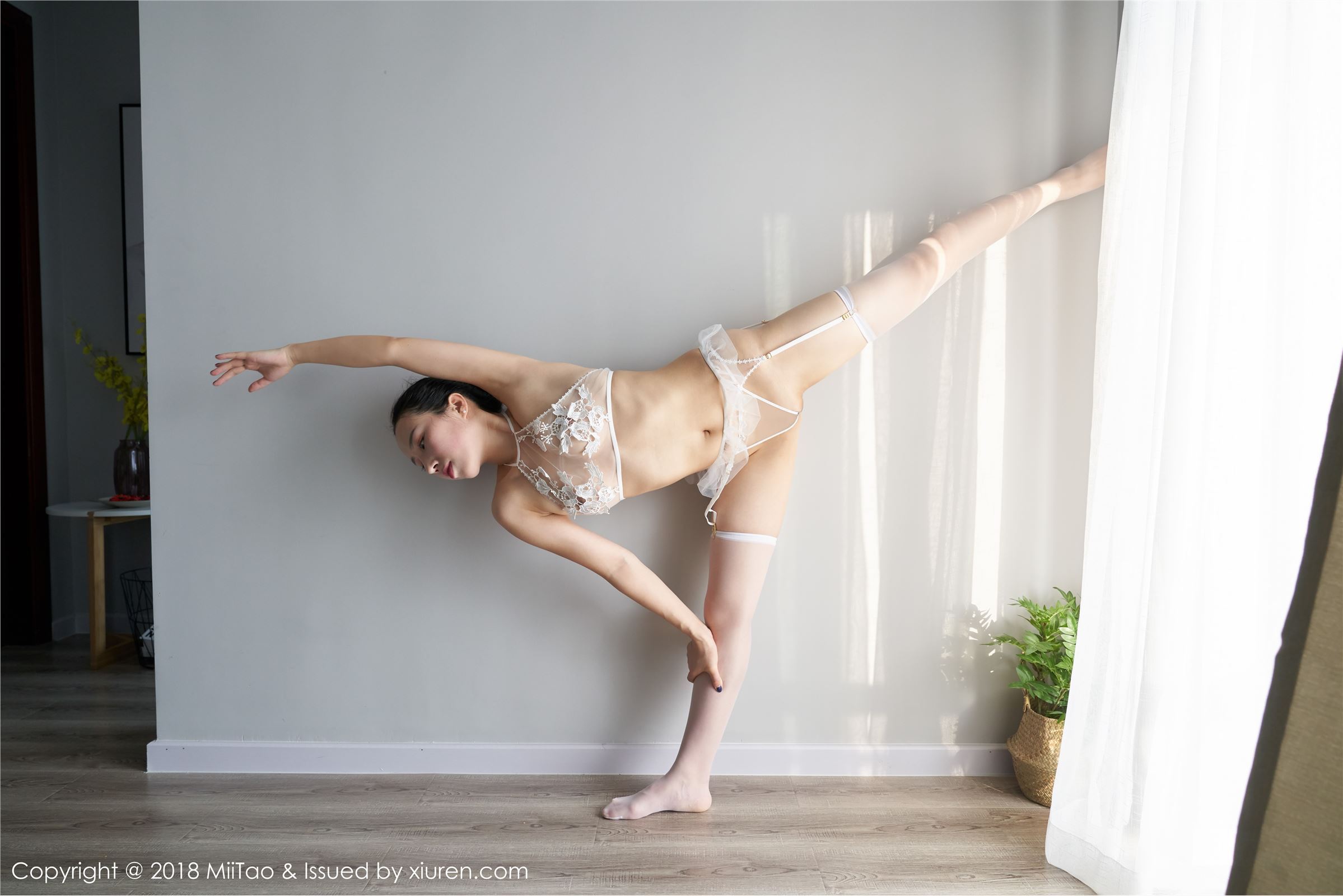 [MiiTao蜜桃社]2018.03.13 Vol.098 琉璃lily