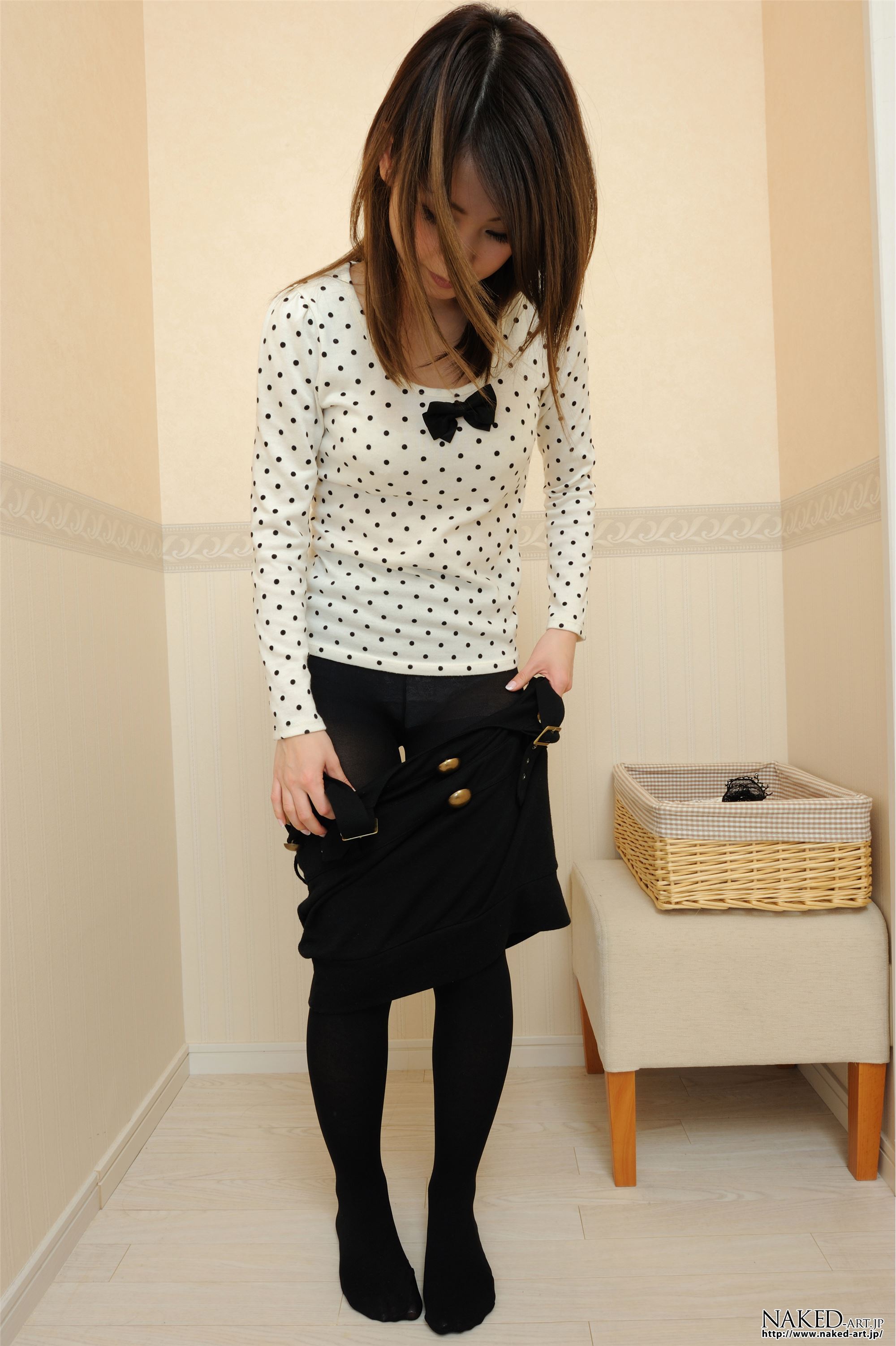 [NAKED-ART] NO.00730 宮野麻菜果 下着試着室 Fullsize