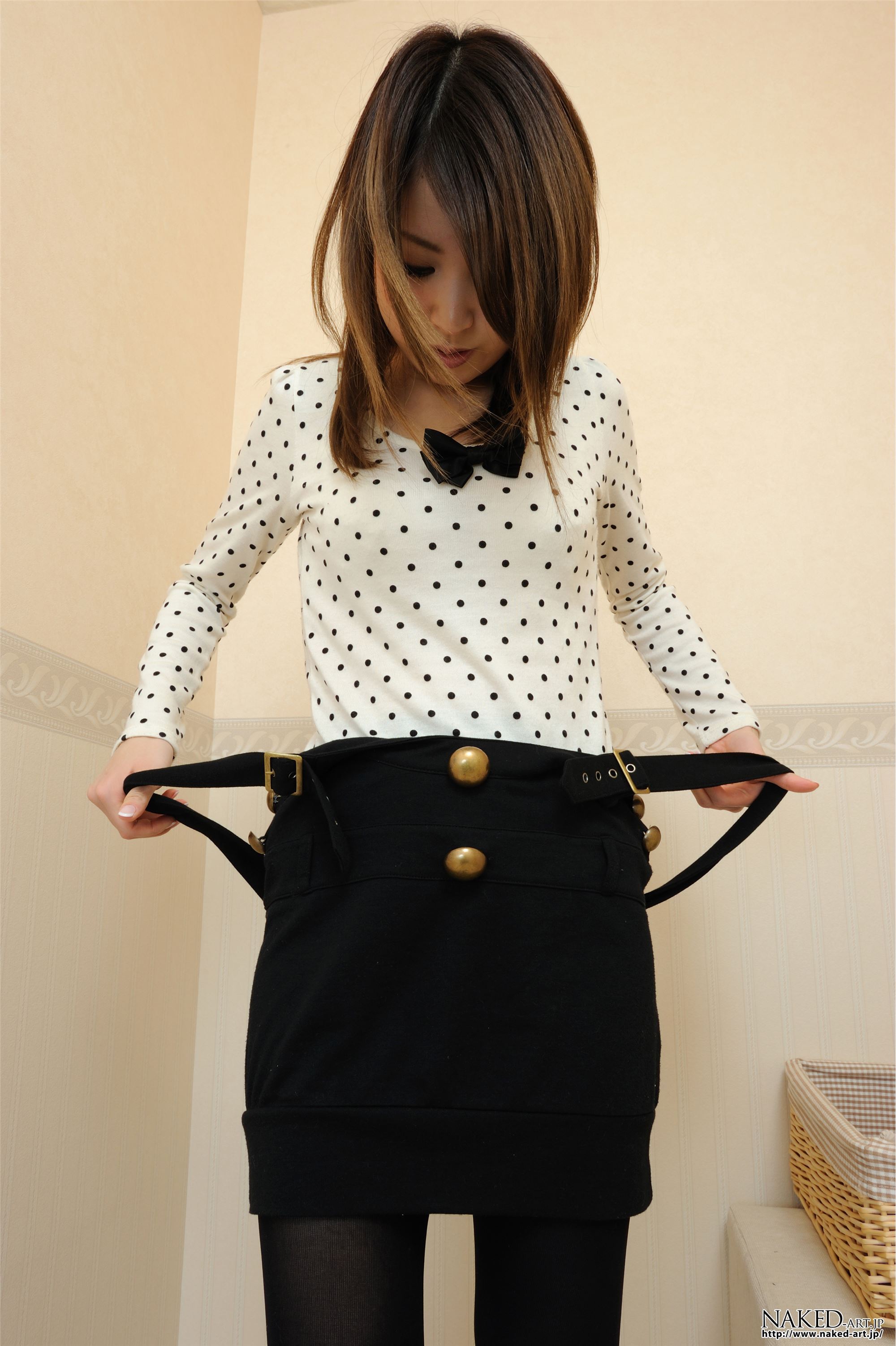 [NAKED-ART] NO.00730 宮野麻菜果 下着試着室 Fullsize