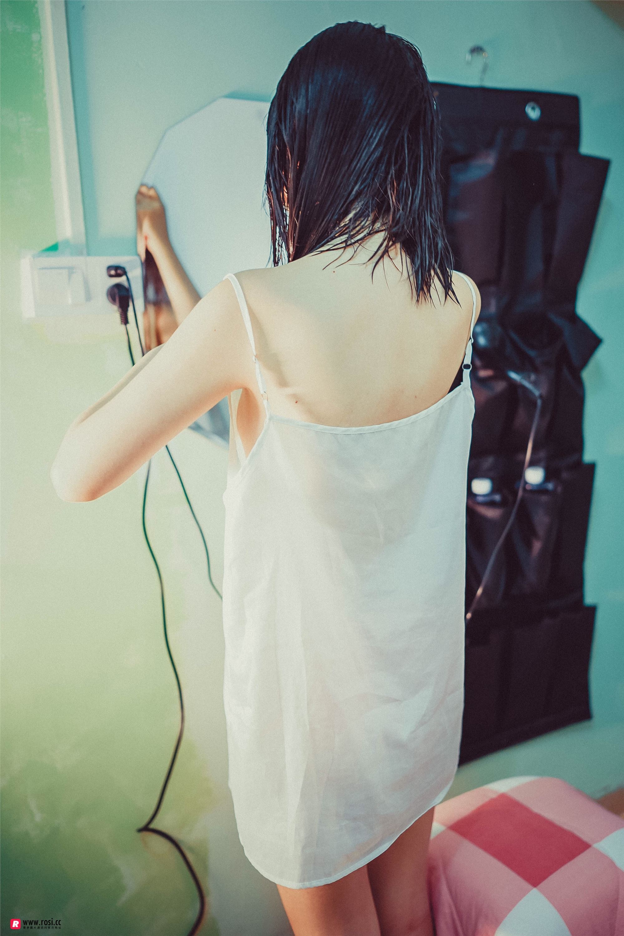 [ROSI写真]2018.09.06 闺房 NO.0002