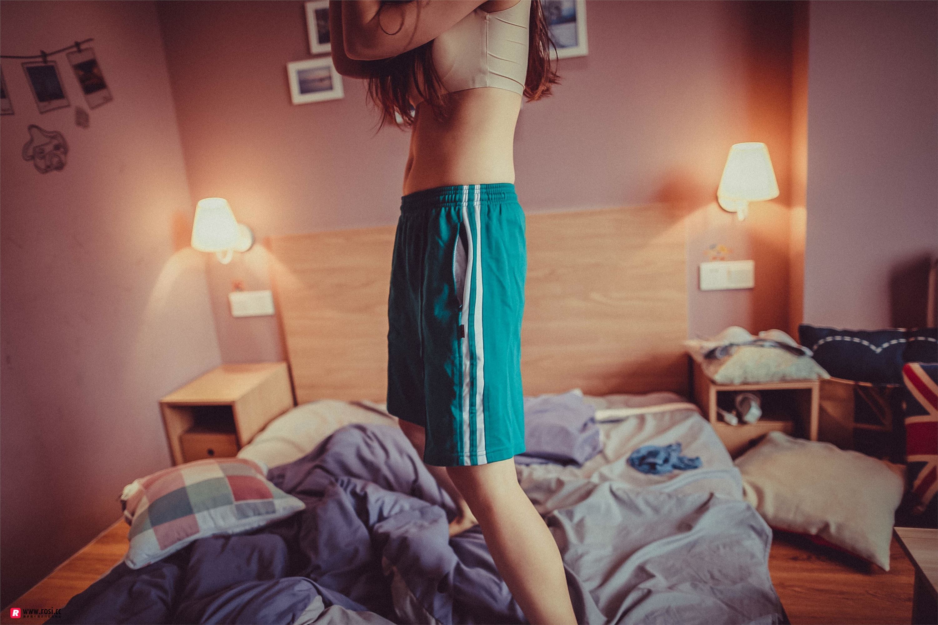 [ROSI写真]2018.09.06 闺房 NO.0003