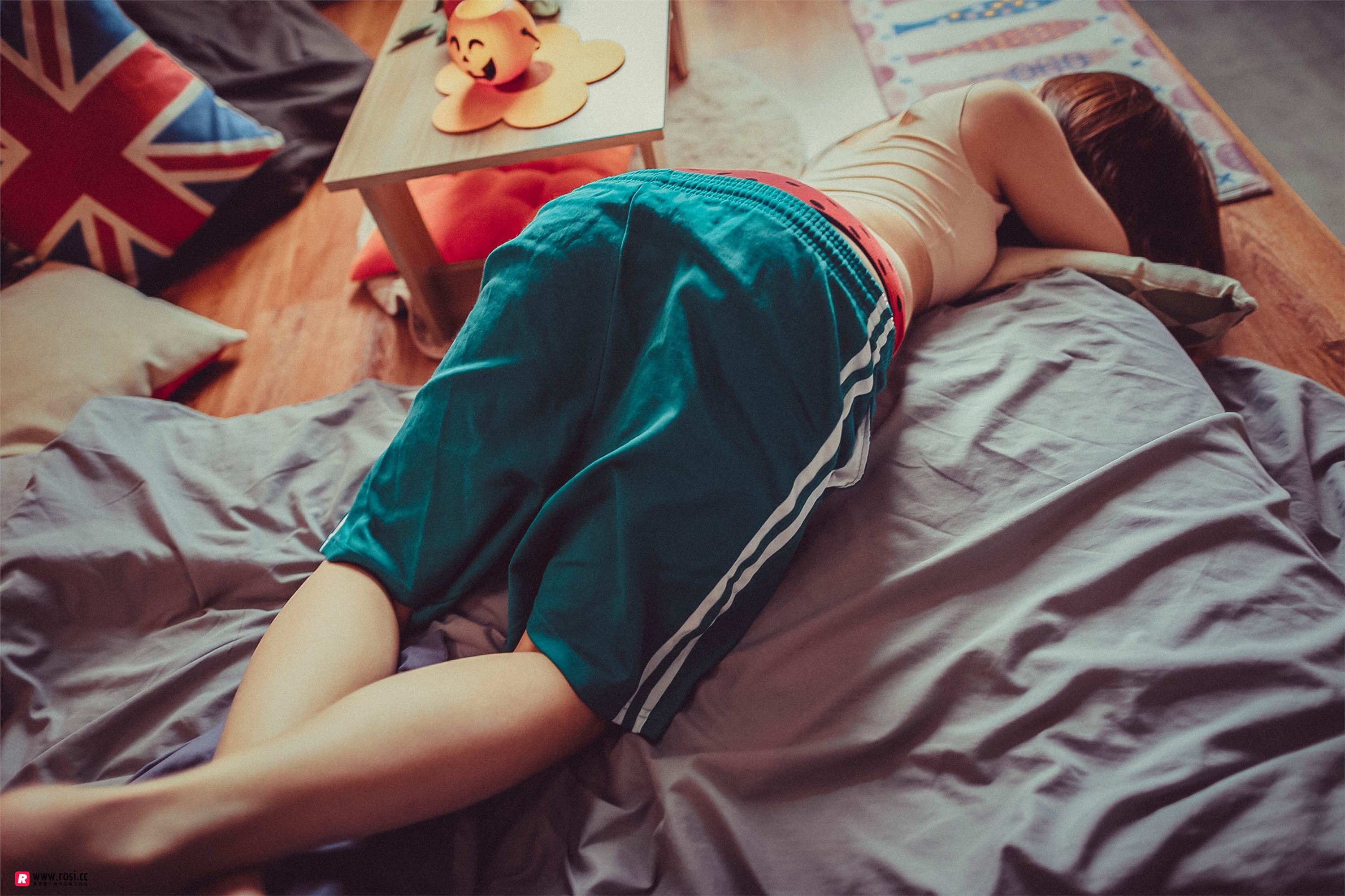 [ROSI写真]2018.09.06 闺房 NO.0003