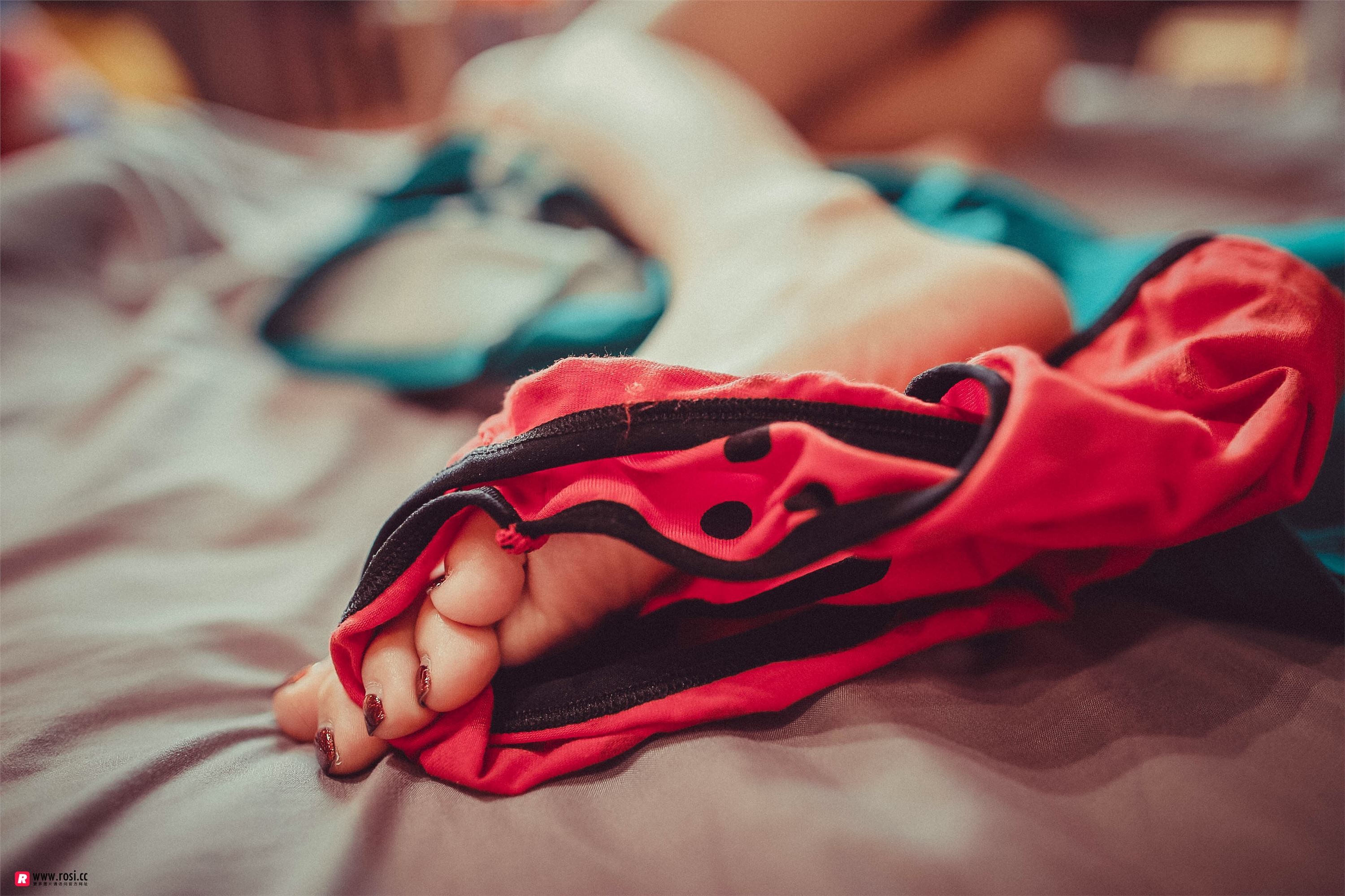 [ROSI写真]2018.09.06 闺房 NO.0003