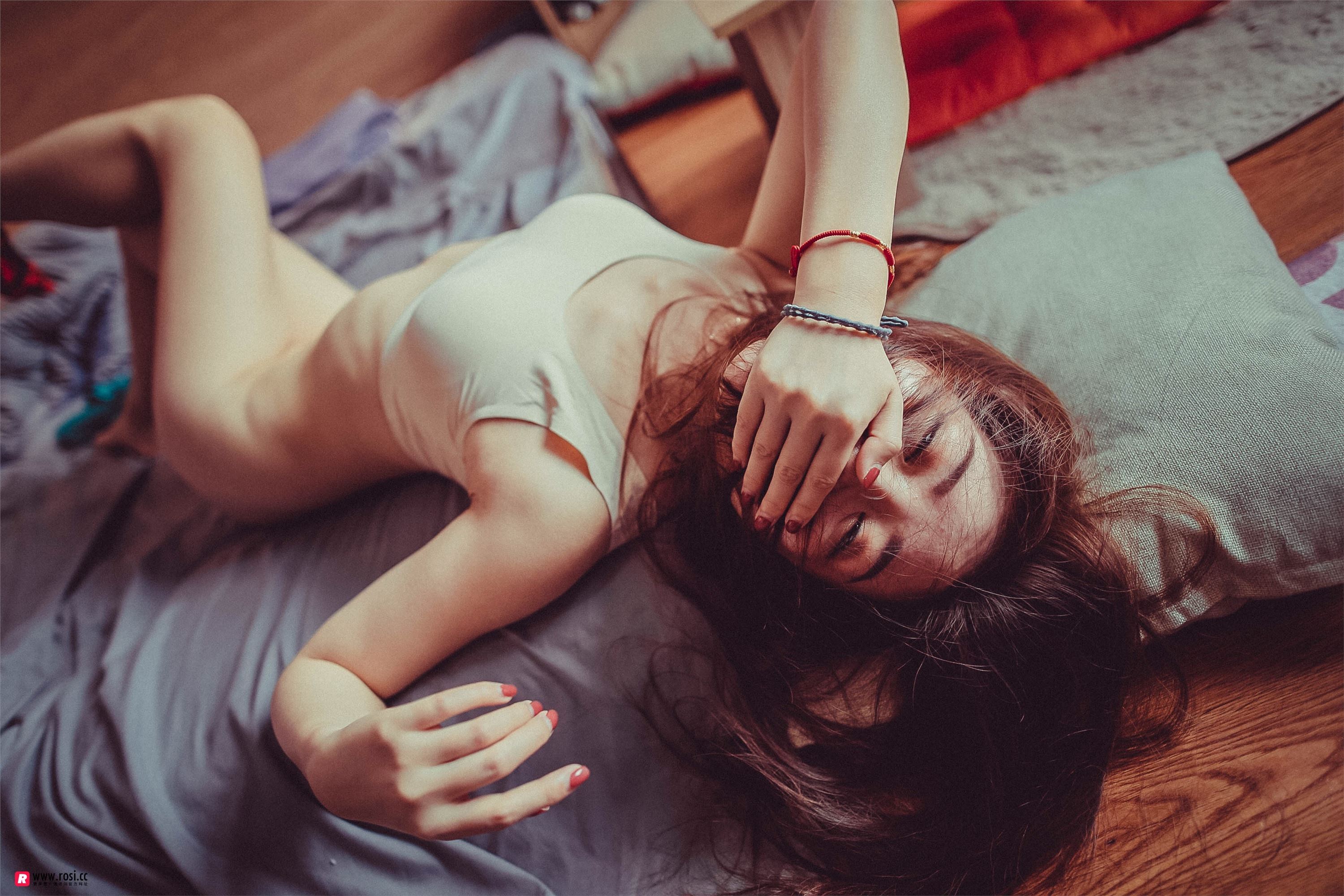 [ROSI写真]2018.09.06 闺房 NO.0003