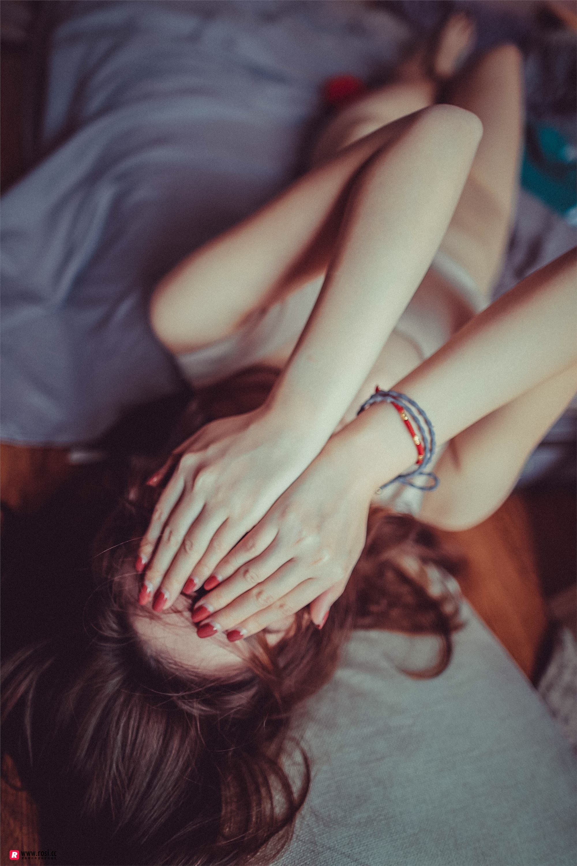 [ROSI写真]2018.09.06 闺房 NO.0003