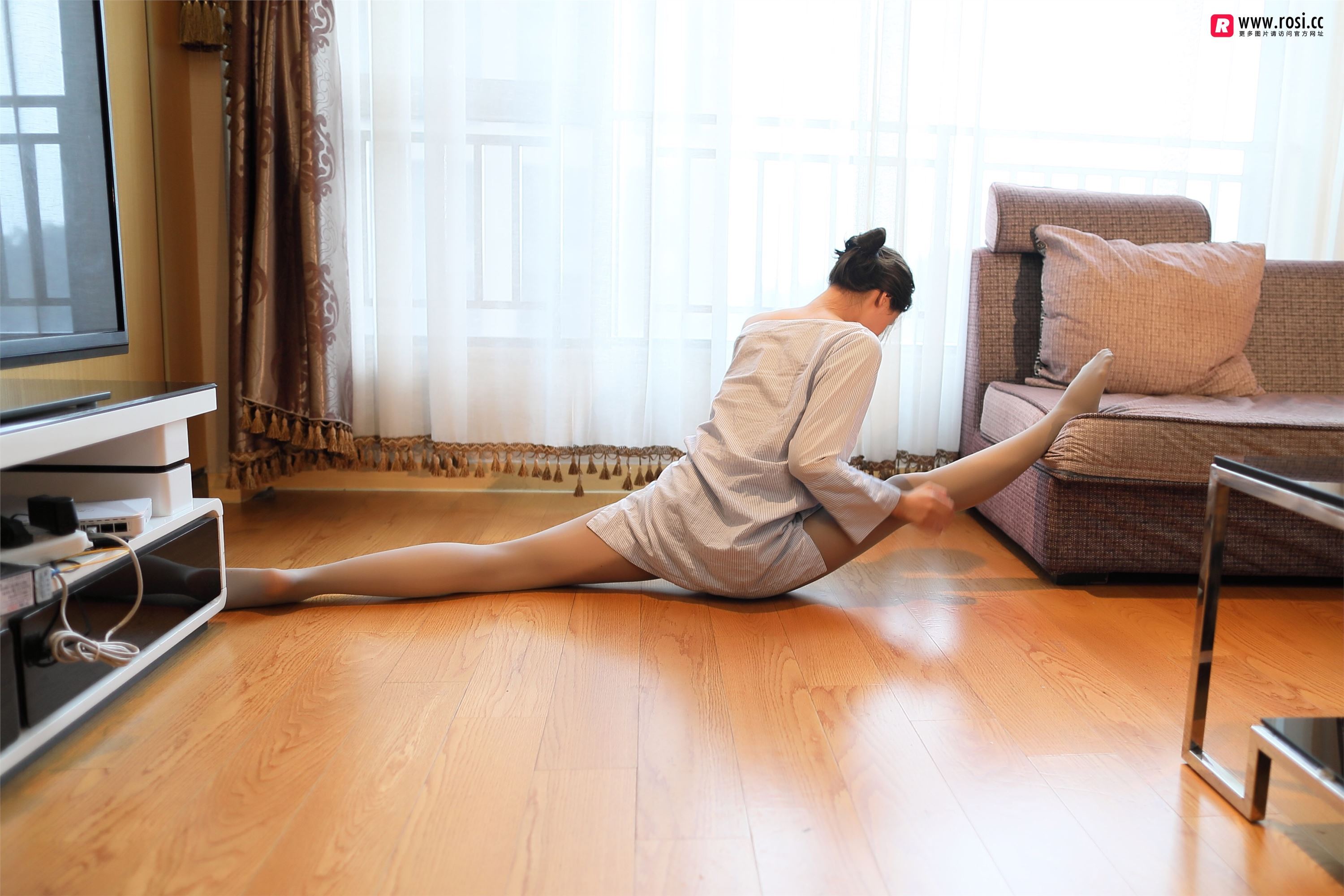 [ROSI写真]2018.07.28 艺学妹 NO.0011