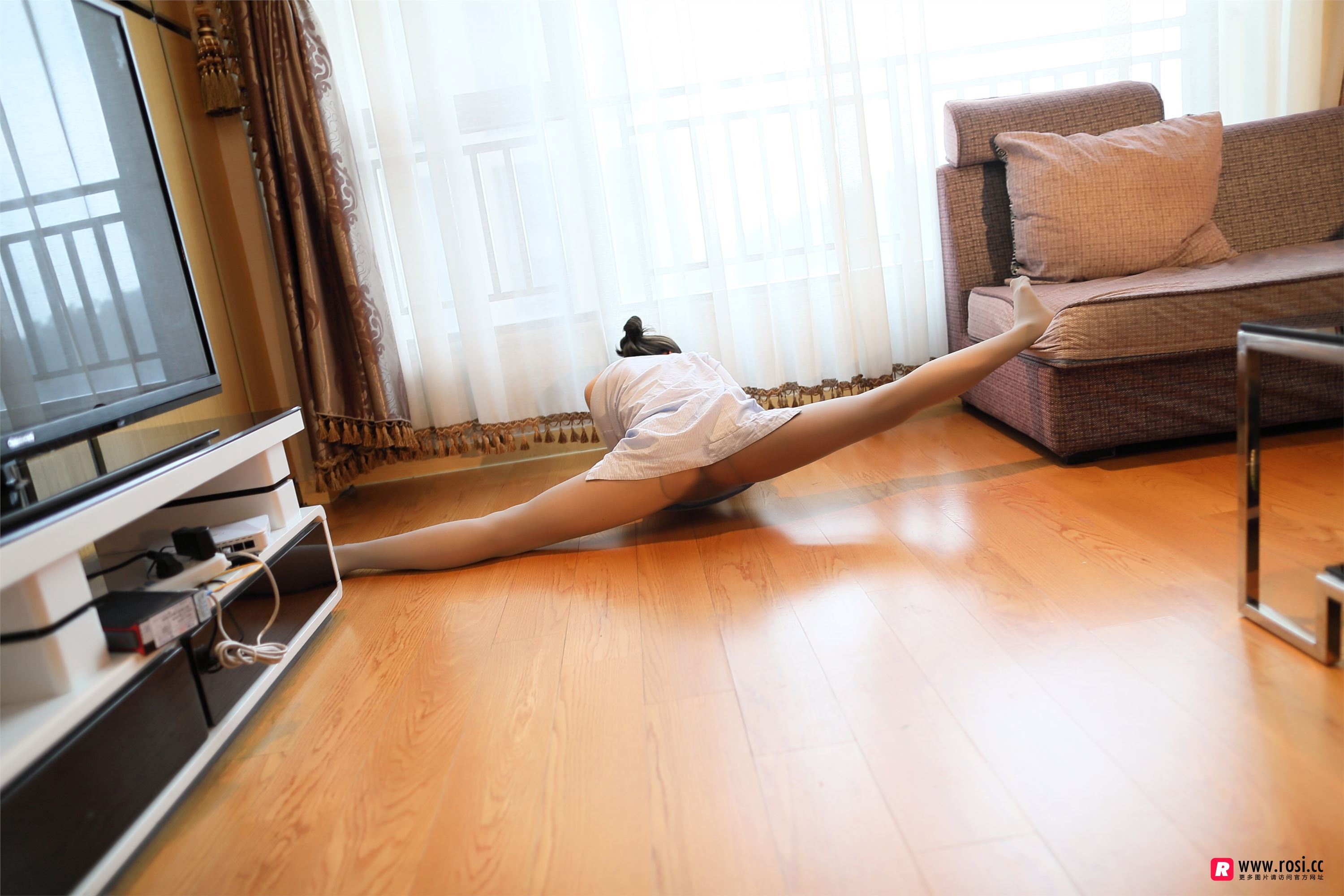 [ROSI写真]2018.07.28 艺学妹 NO.0011