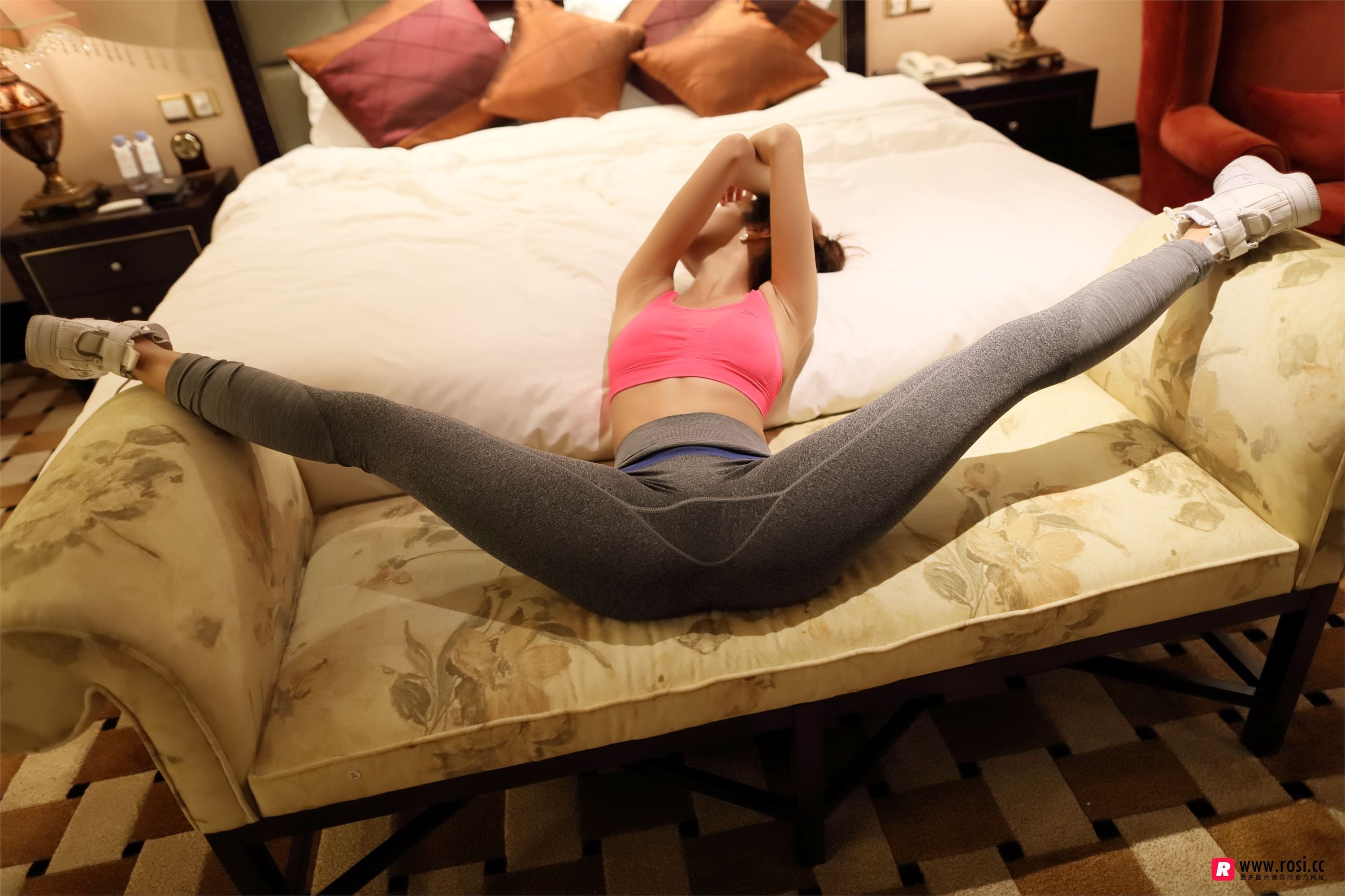 [ROSI写真]2018.08.04 艺学妹 NO.0012