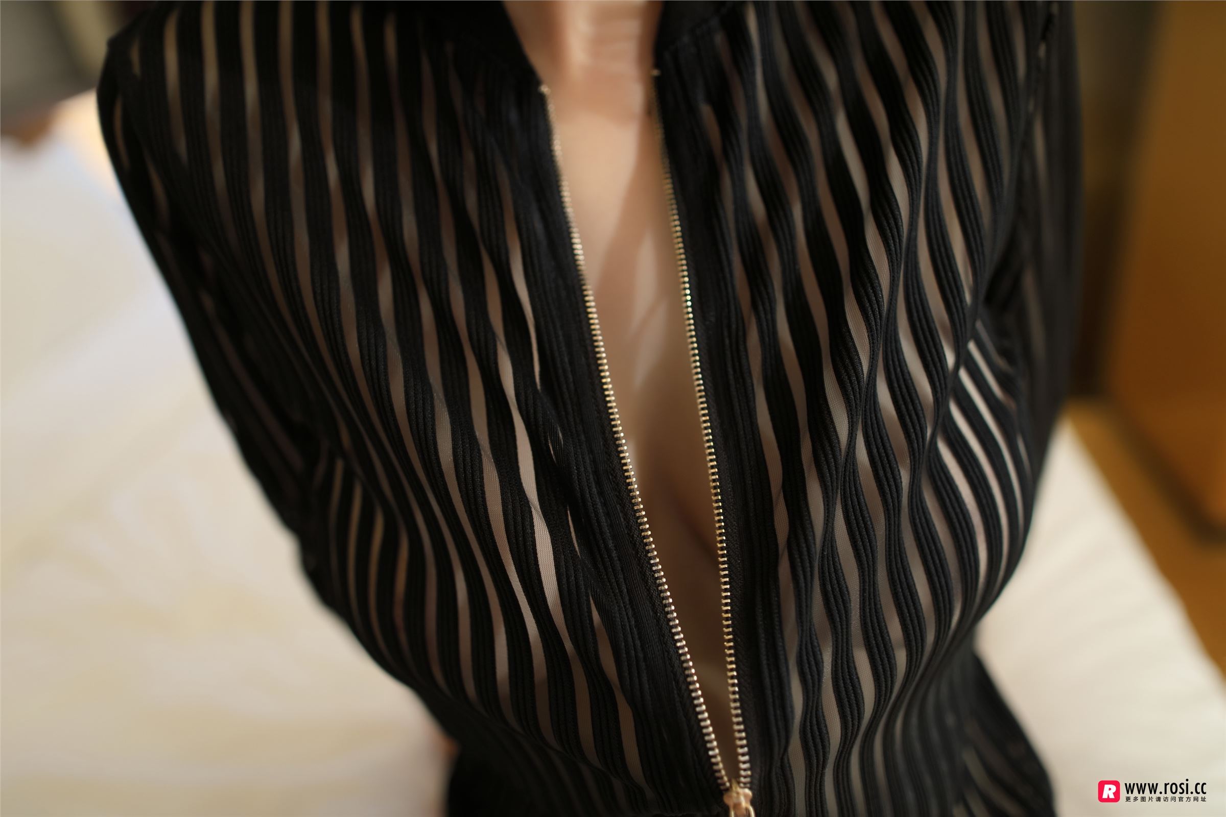 [ROSI写真]2018.01.01 NO.2217