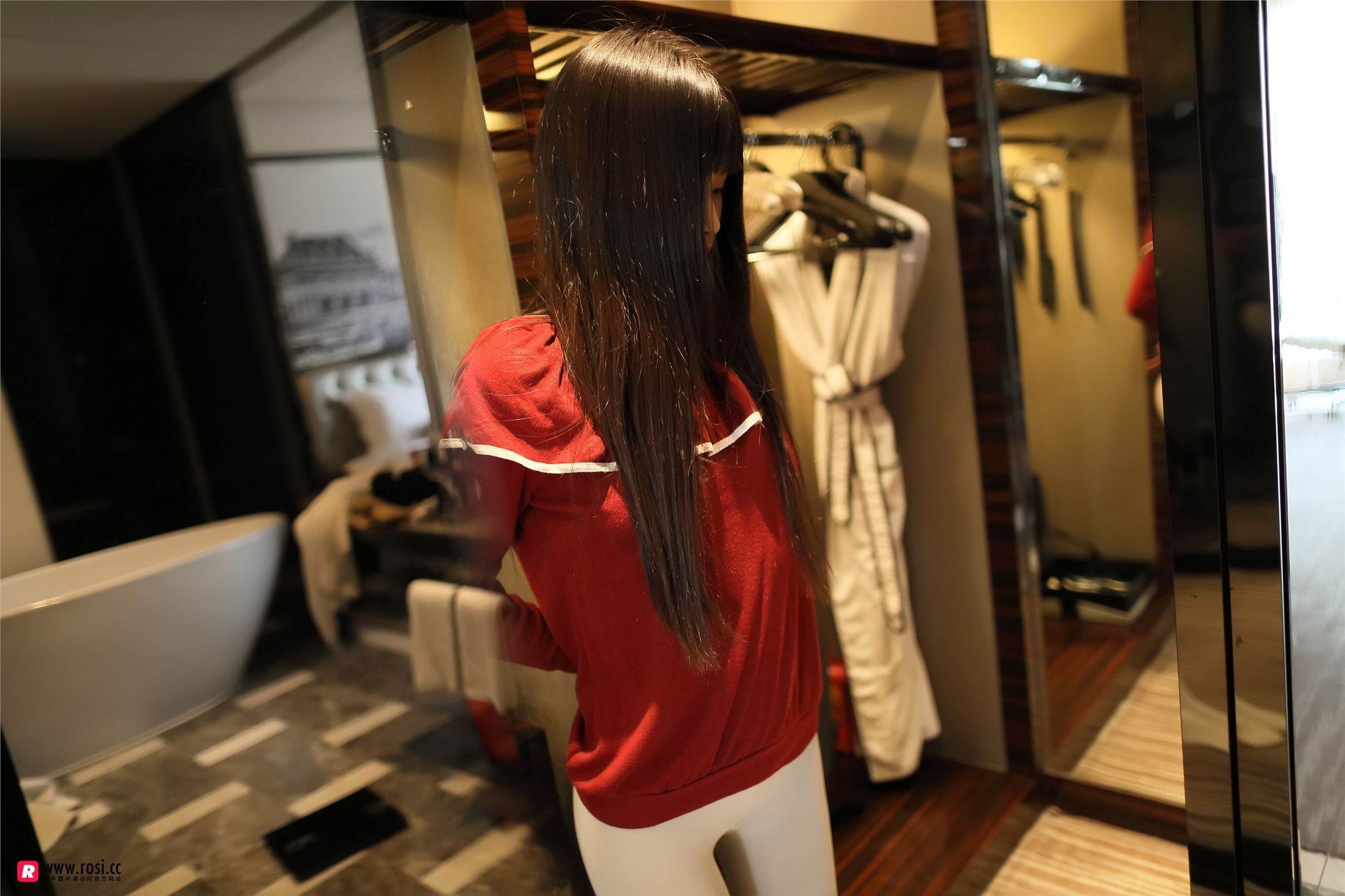 [ROSI写真]2018.10.12 NO.2501