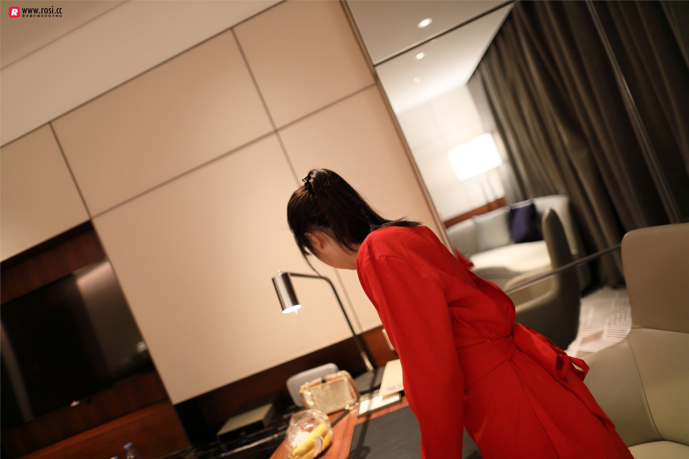 [ROSI写真]2018.11.28 NO.2548