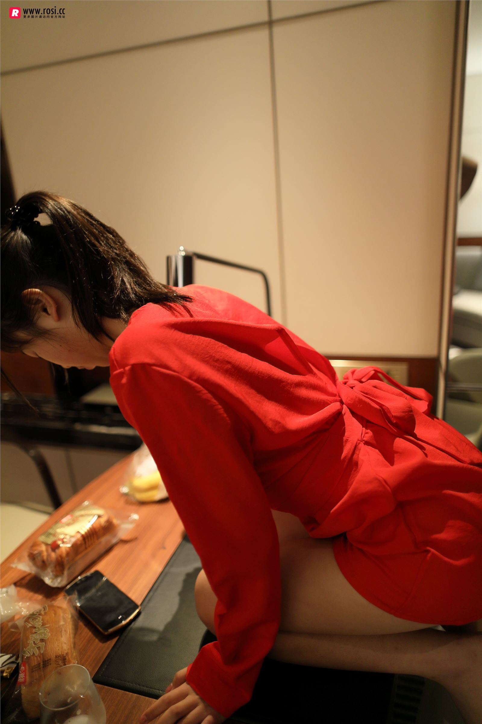 [ROSI写真]2018.11.28 NO.2548