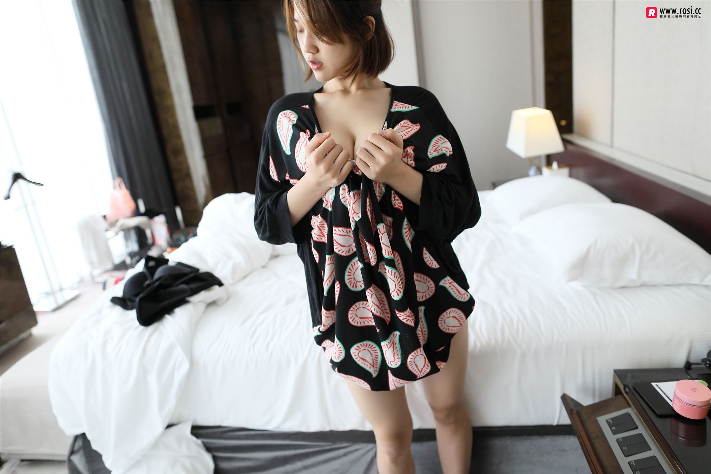 [ROSI写真]2018.12.25 NO.2575