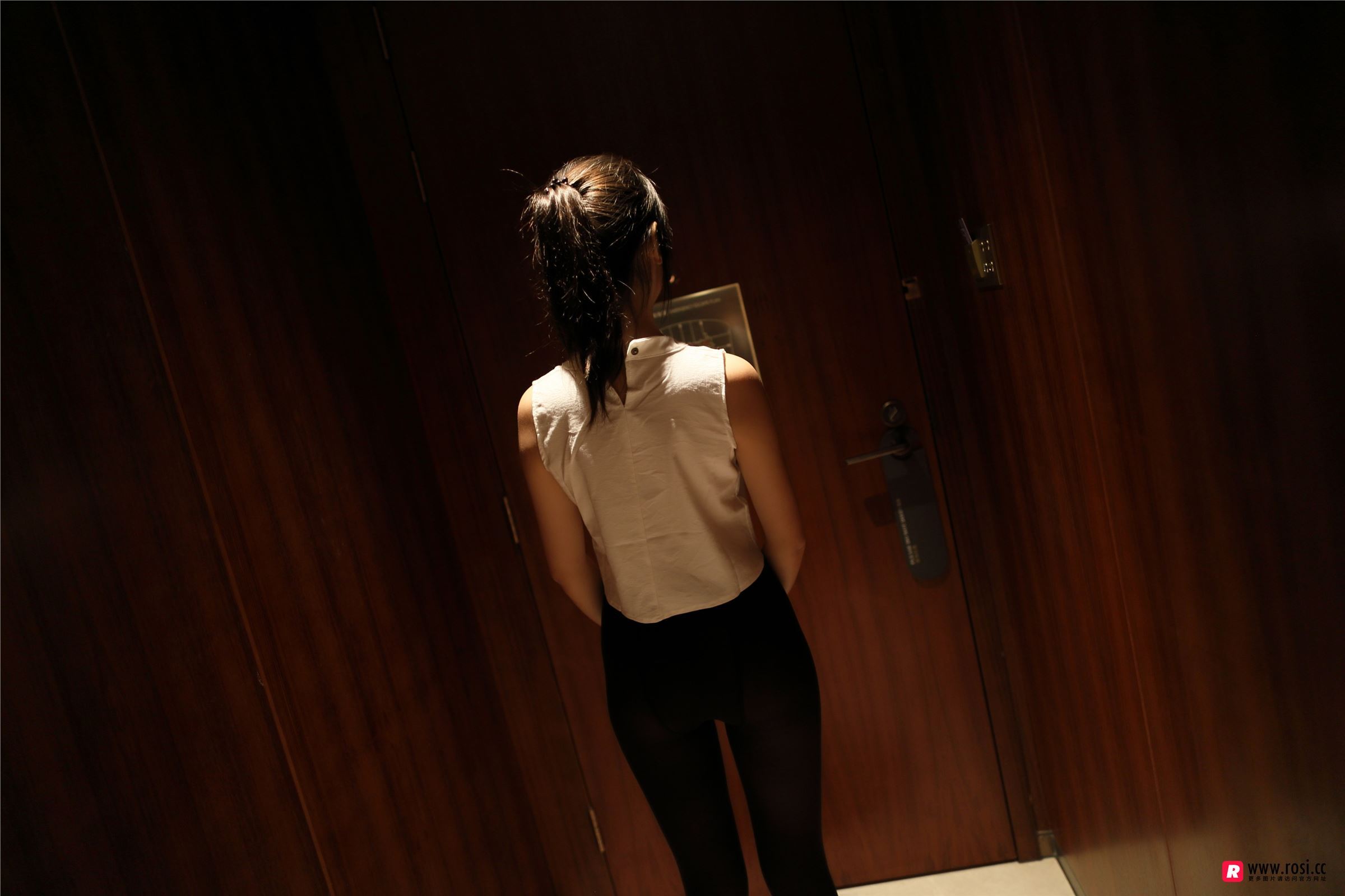 [ROSI写真]2019.01.01 NO.2582